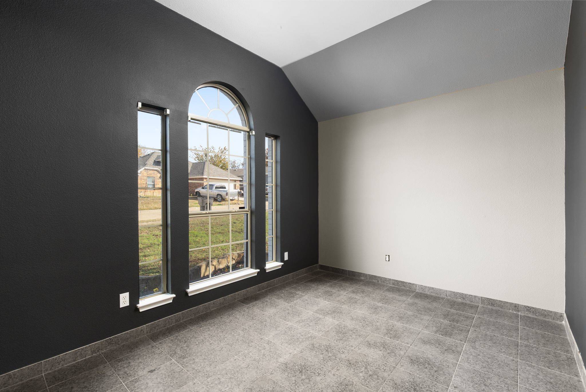 Fort Worth, TX 76134,309 Dupont CIR
