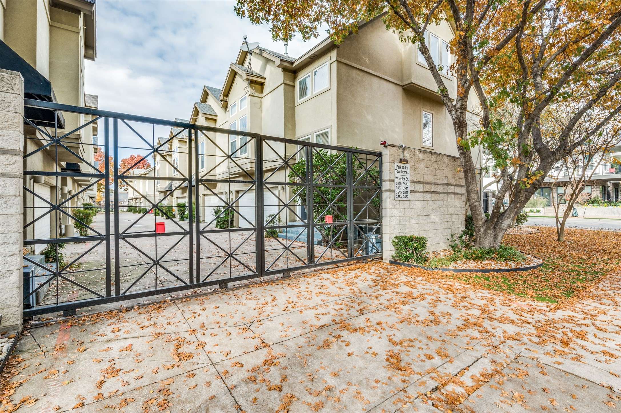 Dallas, TX 75209,3557 Wheeler ST