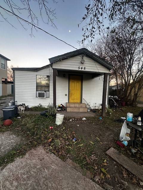 Dallas, TX 75217,548 Ezekial AVE