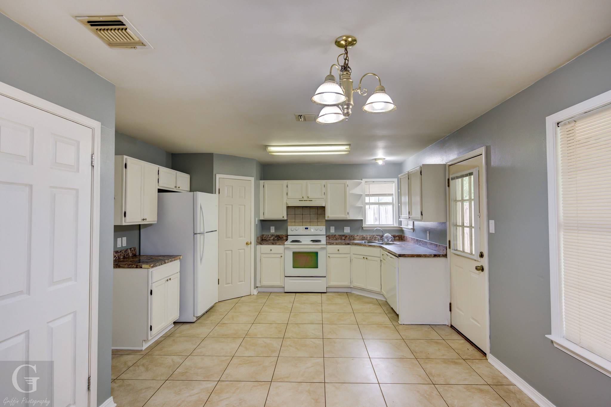 Haughton, LA 71037,7504 Oaktree LN
