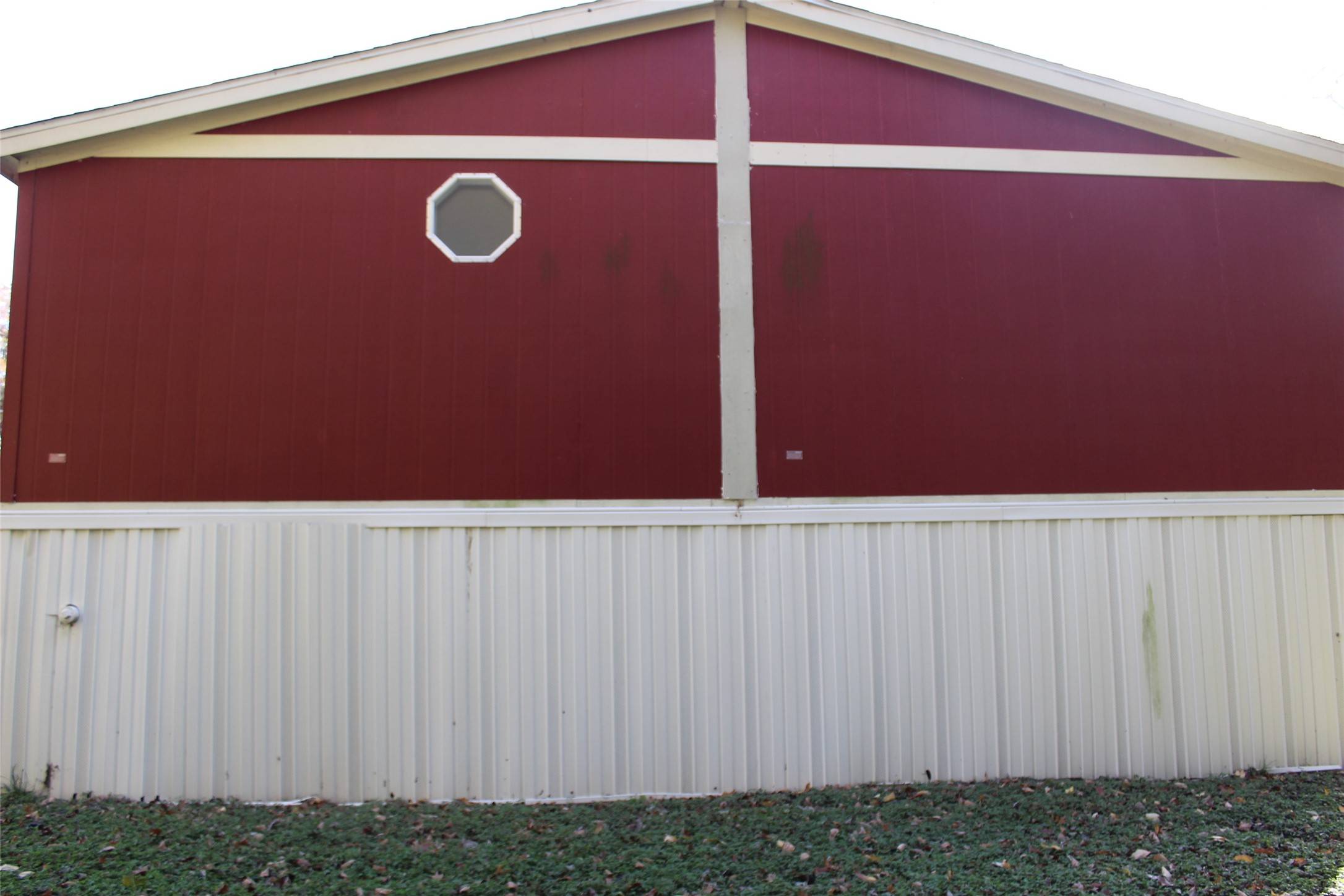 Seven Points, TX 75143,517 Pine ST