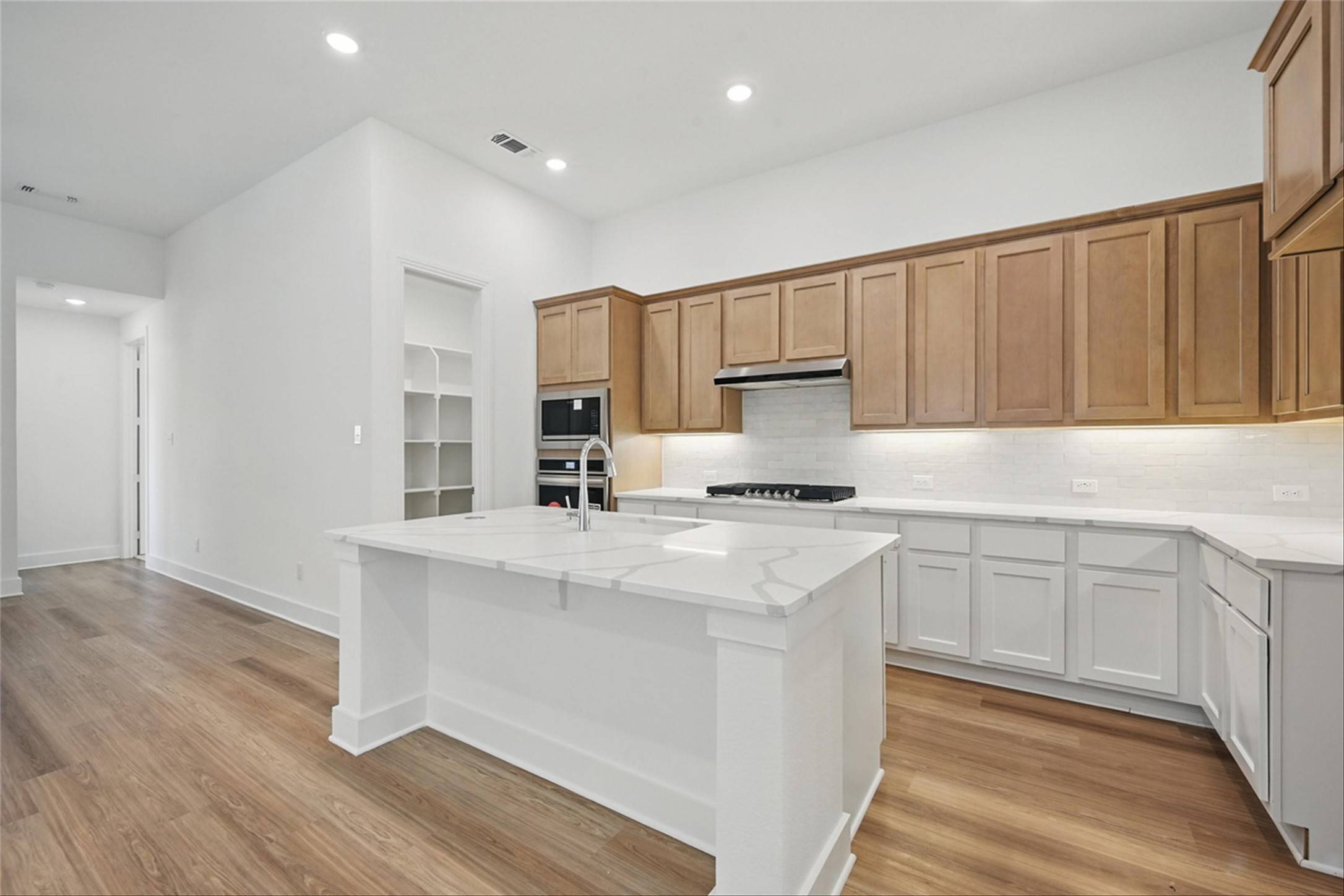 Denison, TX 75020,5060 Westhaven CIR