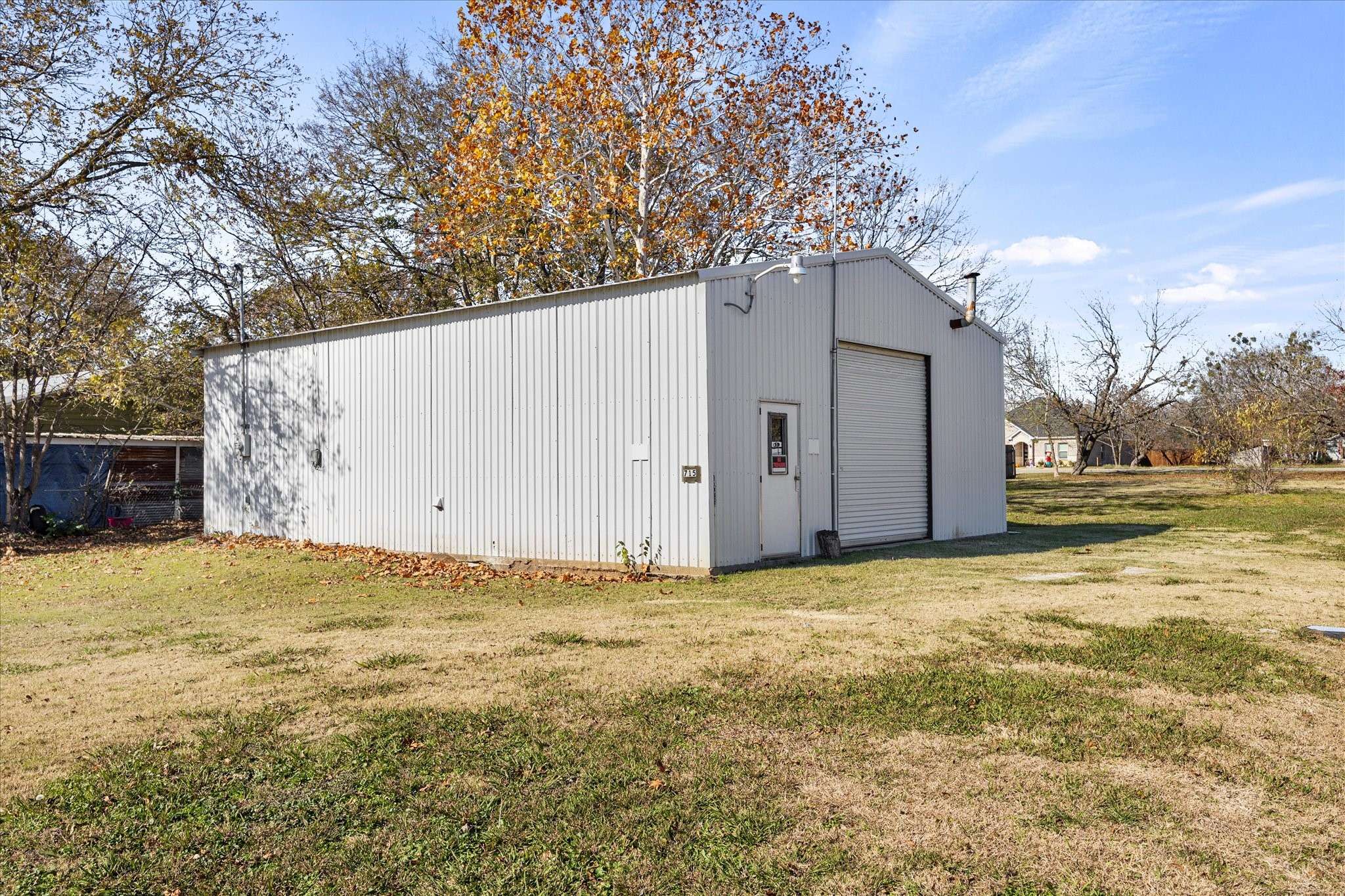 Kemp, TX 75143,715 E 10th ST