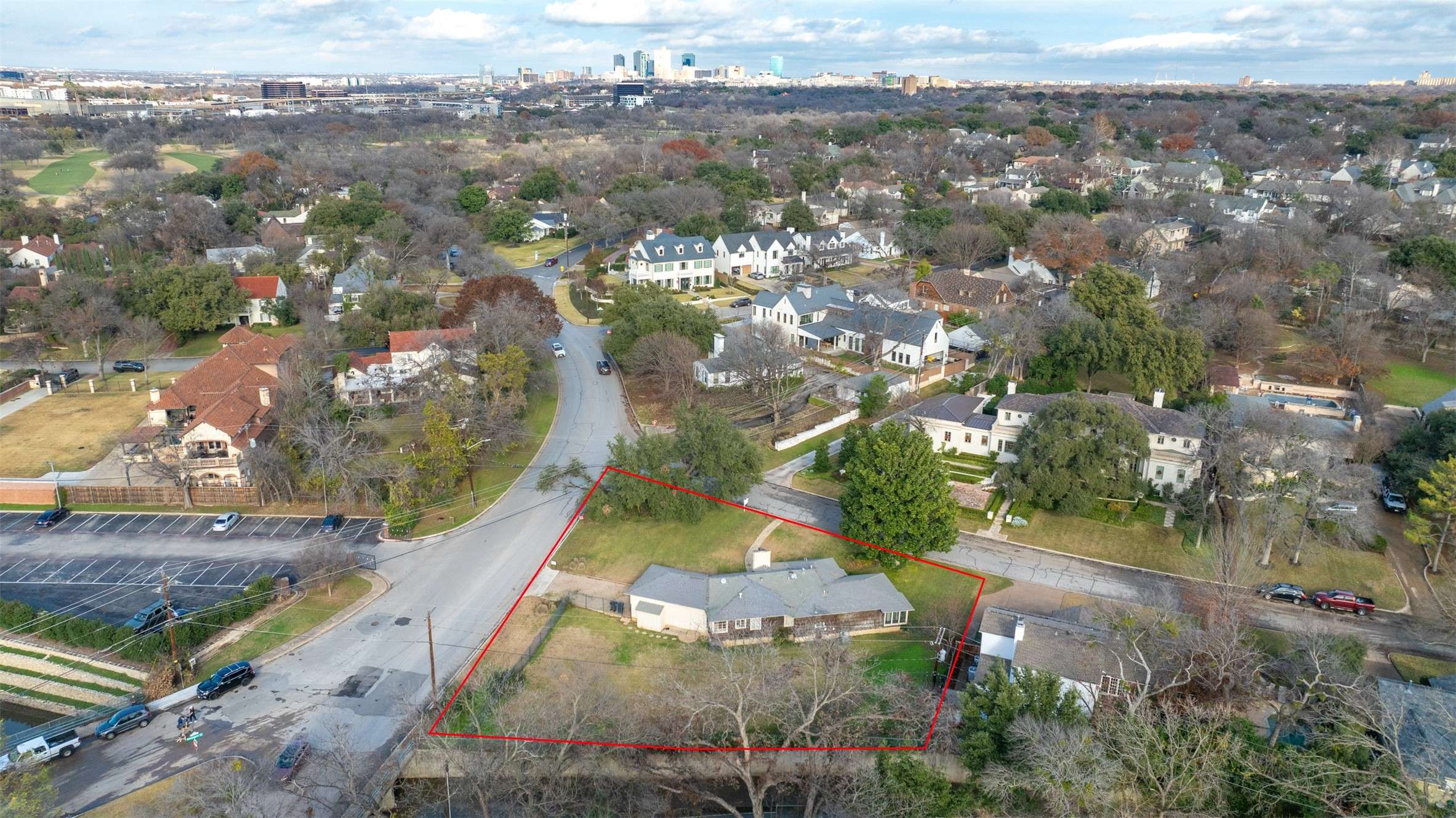 Fort Worth, TX 76109,2600 Colonial Pkwy