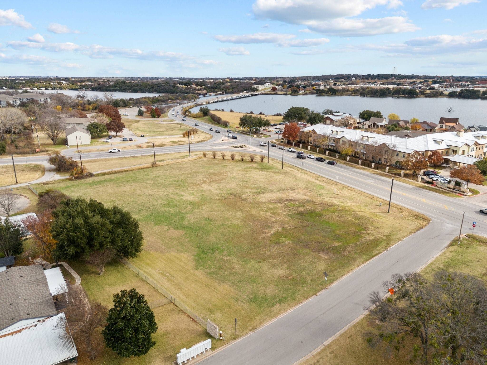 Granbury, TX 76048,830 E Pearl ST