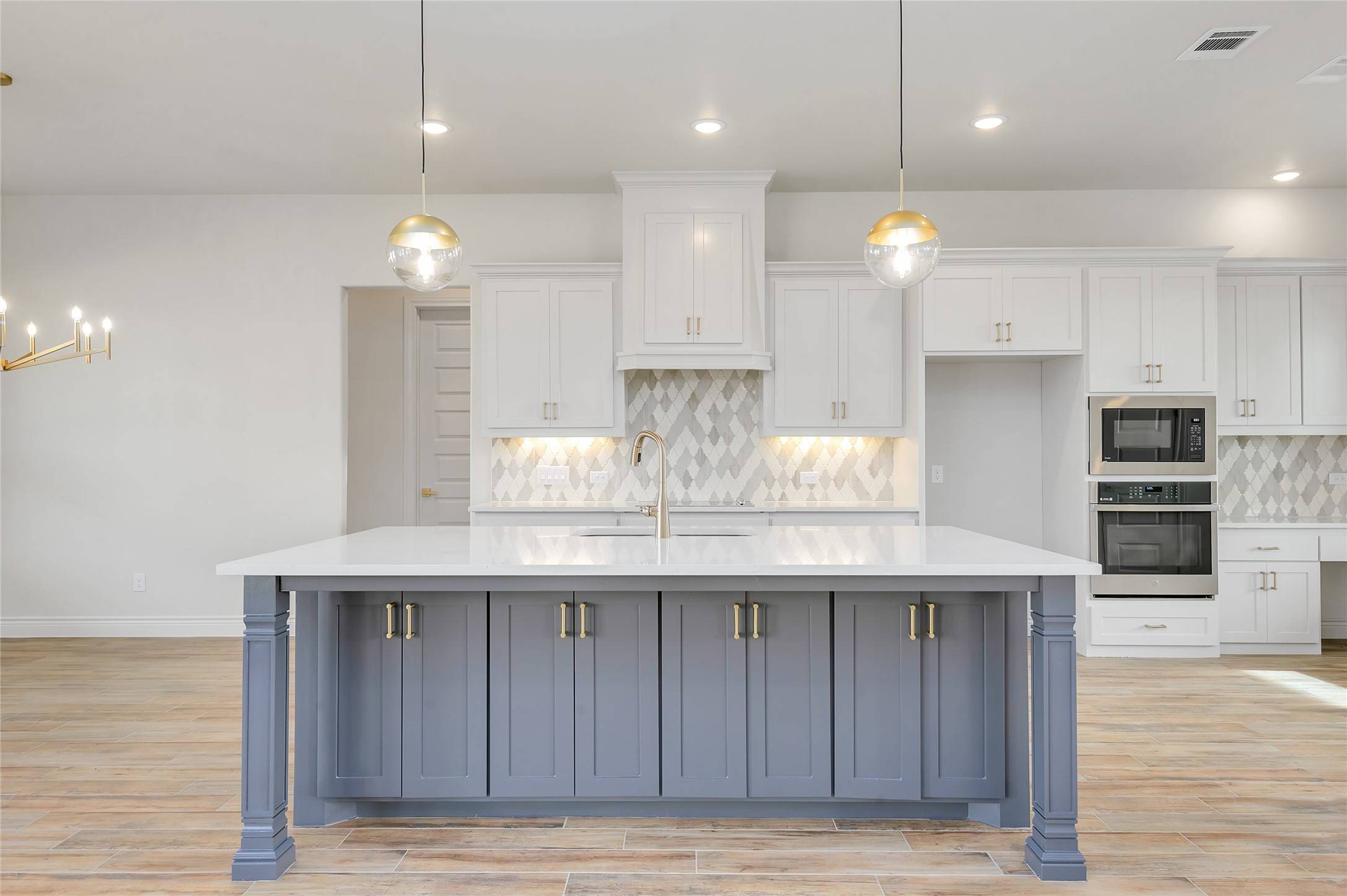 Azle, TX 76020,412 COLLUM