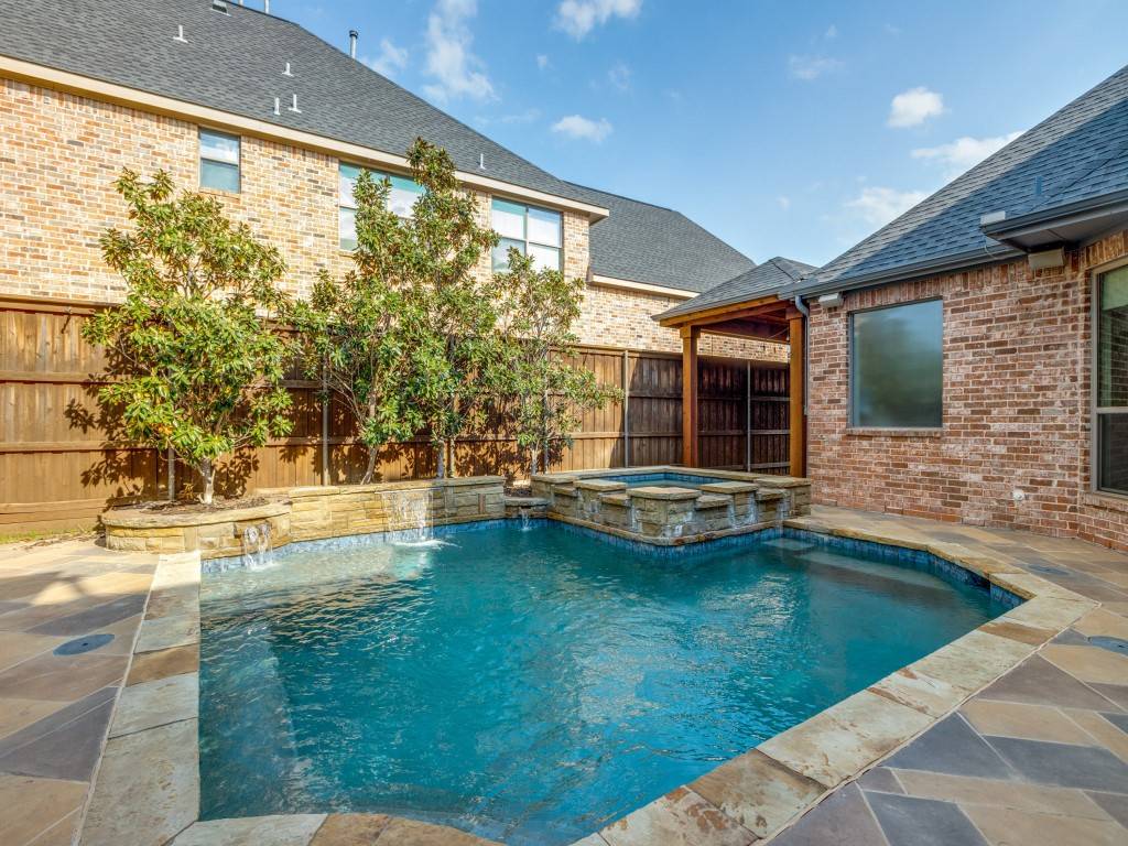 Frisco, TX 75034,5087 Navajo DR