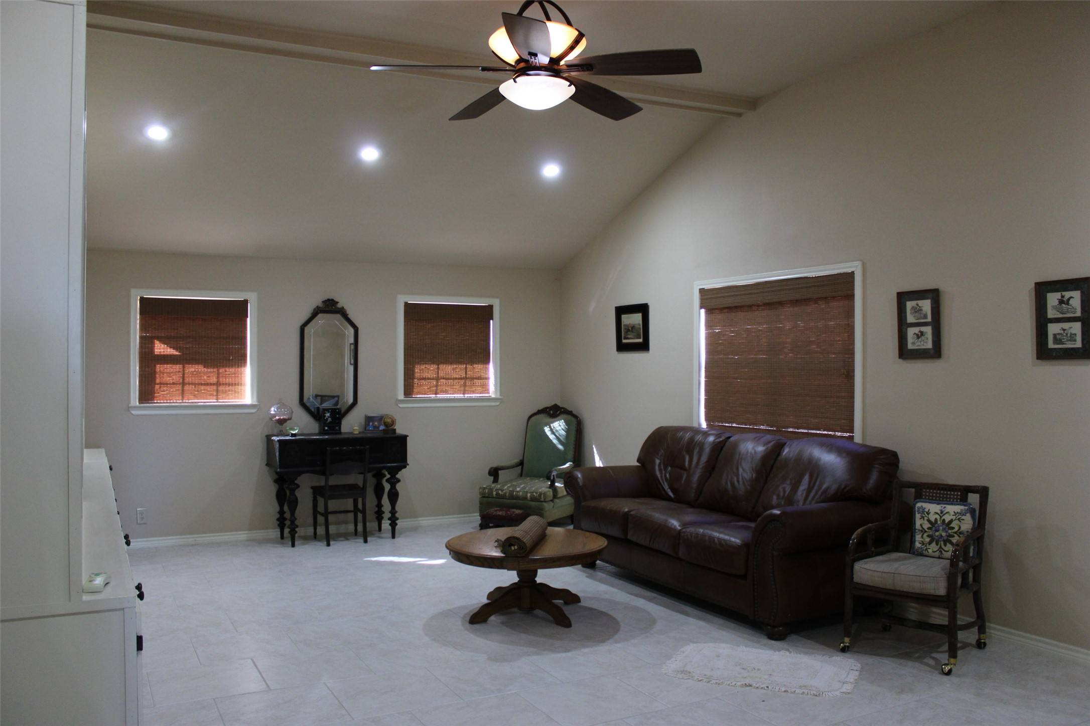 Tool, TX 75143,2103 Wildwood WAY
