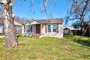 Aubrey, TX 76227,807 Chestnut ST