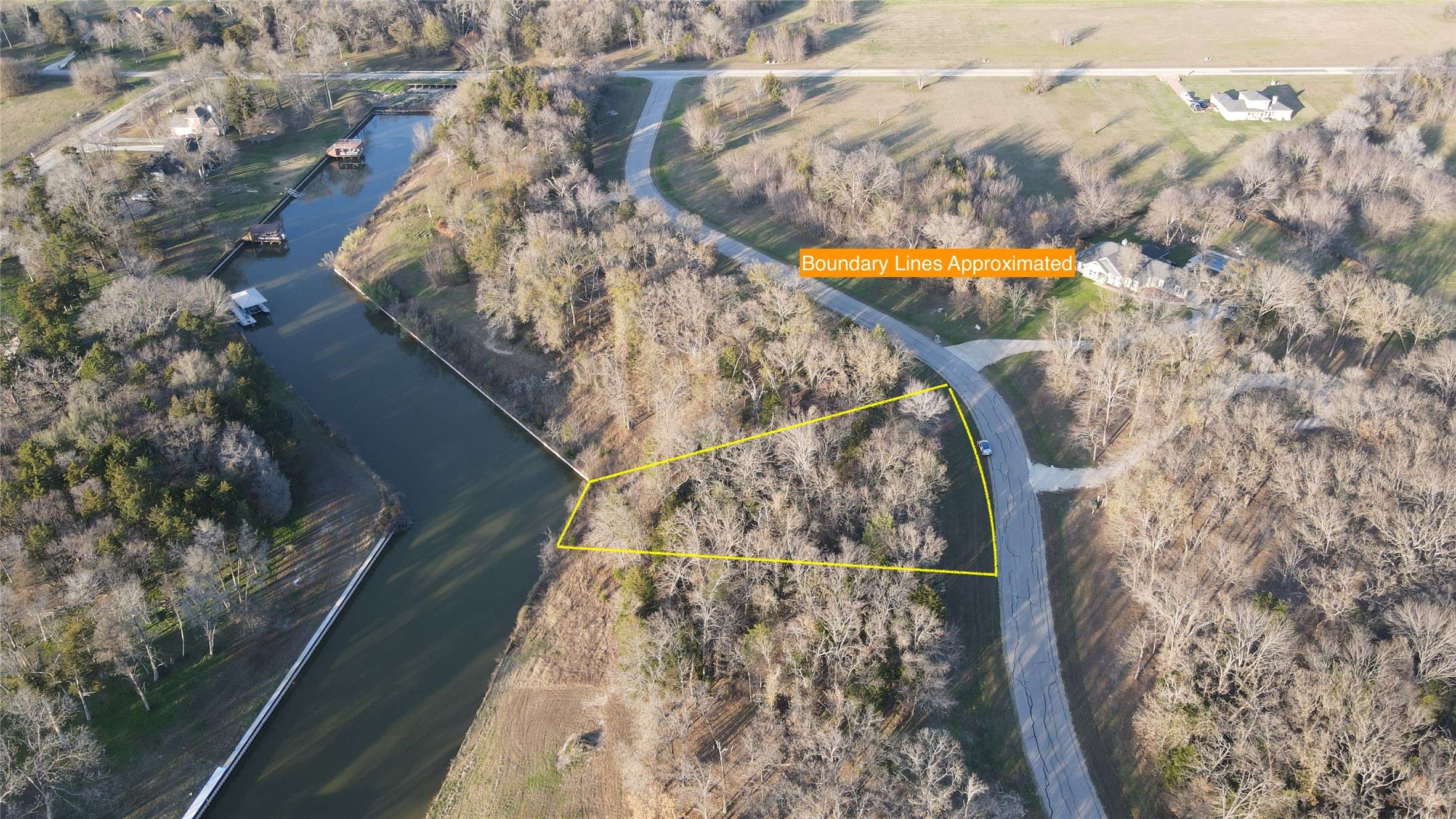 Corsicana, TX 75109,442 Waters Edge DR