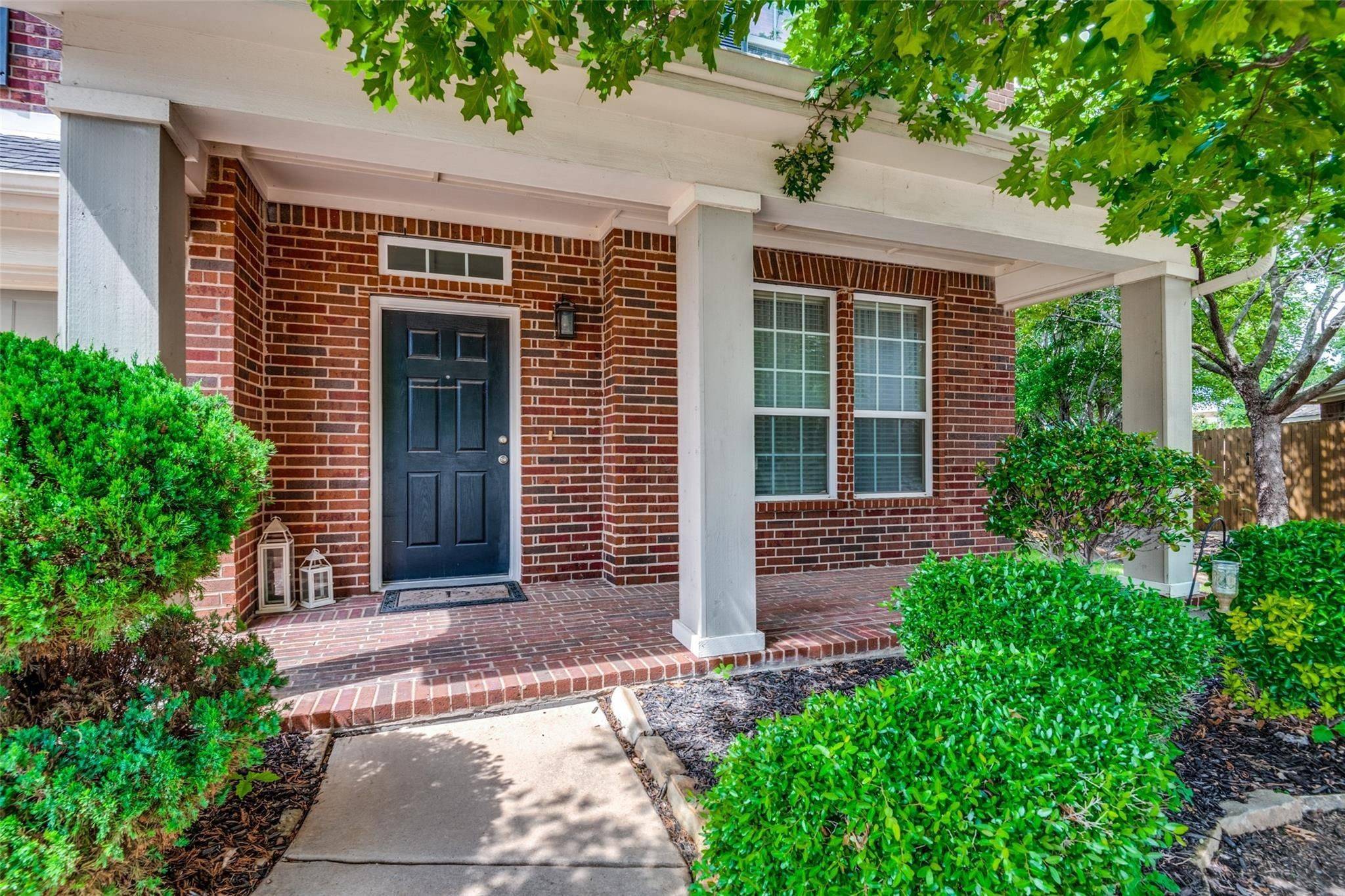 Little Elm, TX 75068,1821 Turtledove DR