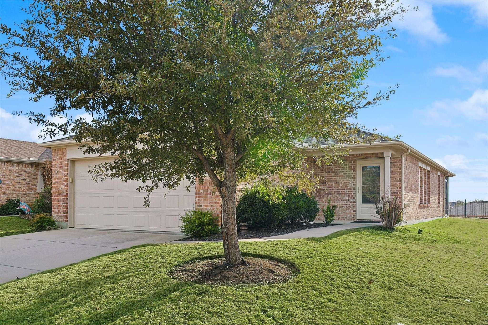 Frisco, TX 75036,289 Mariposa LN