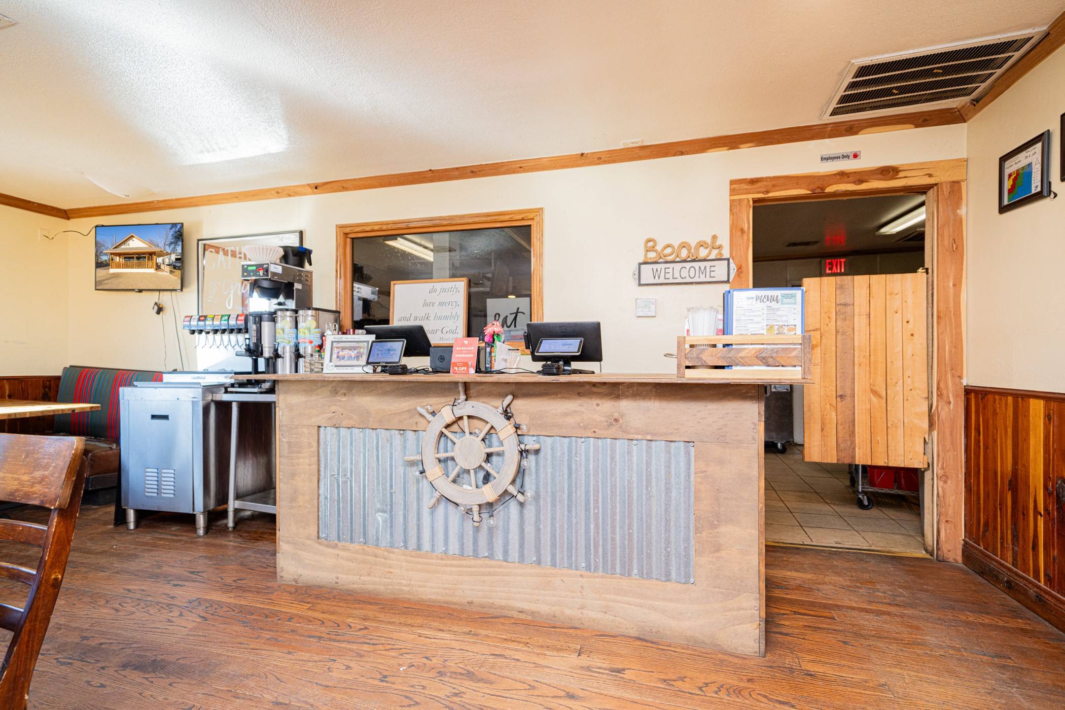 Mount Pleasant, TX 75455,305 E 12th ST
