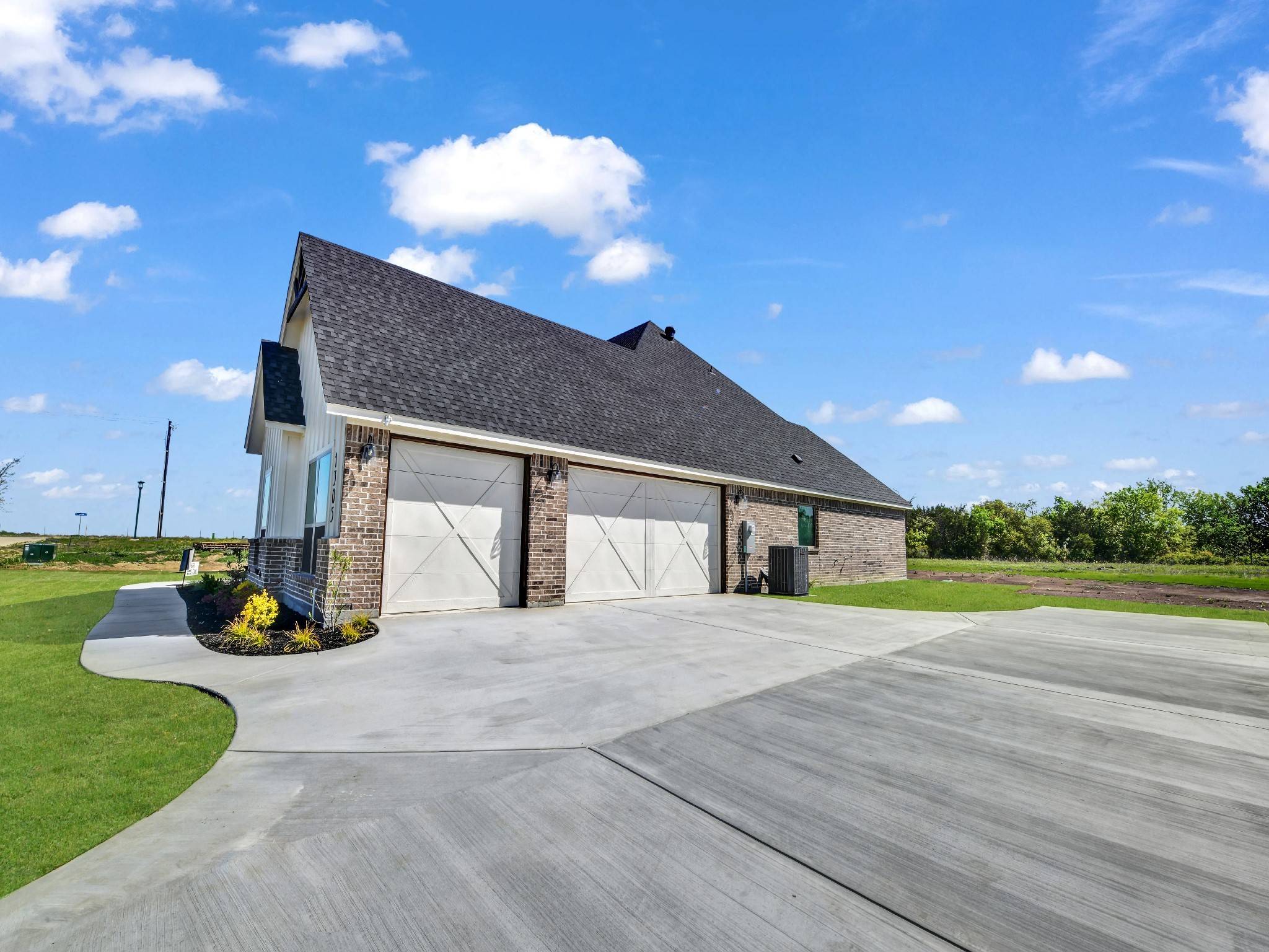 Weatherford, TX 76085,1305 Eagle DR