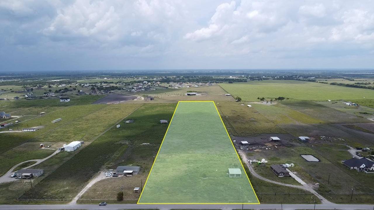 Kaufman, TX 75142,4880 County Road 4101
