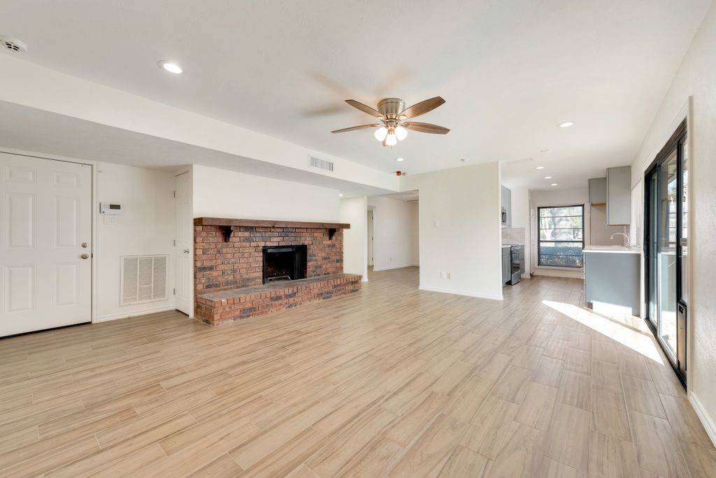 Plano, TX 75023,2000 Apple Valley RD