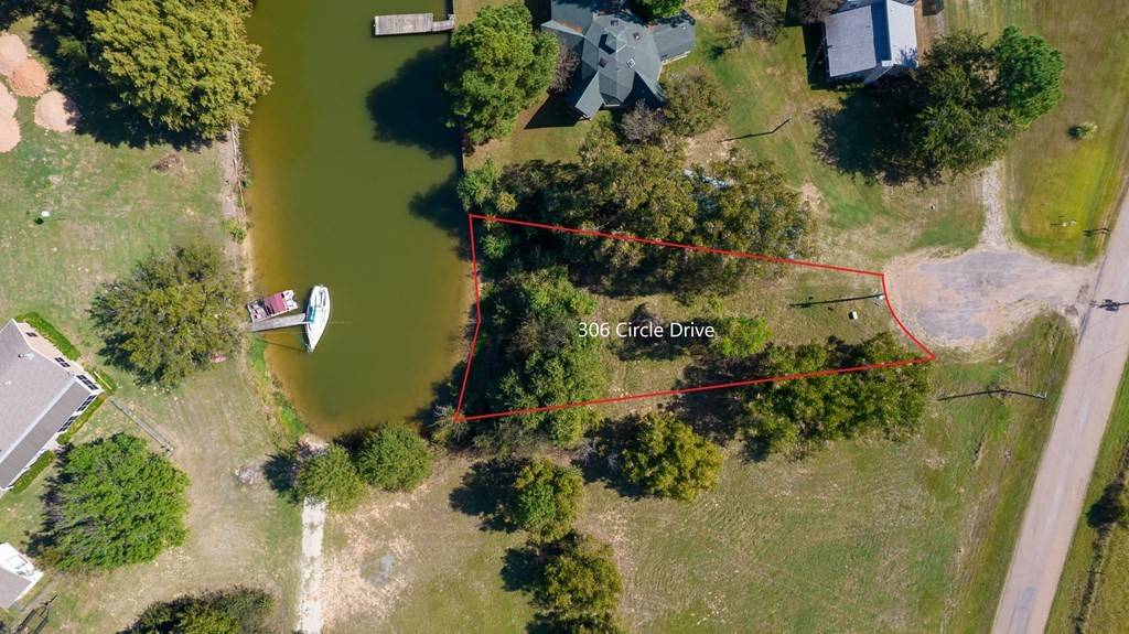 Trinidad, TX 75163,306 Circle Ranch RD