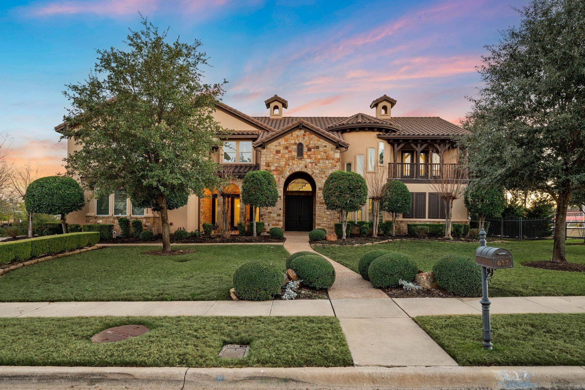 Southlake, TX 76092,617 Rancho Laredo TRL