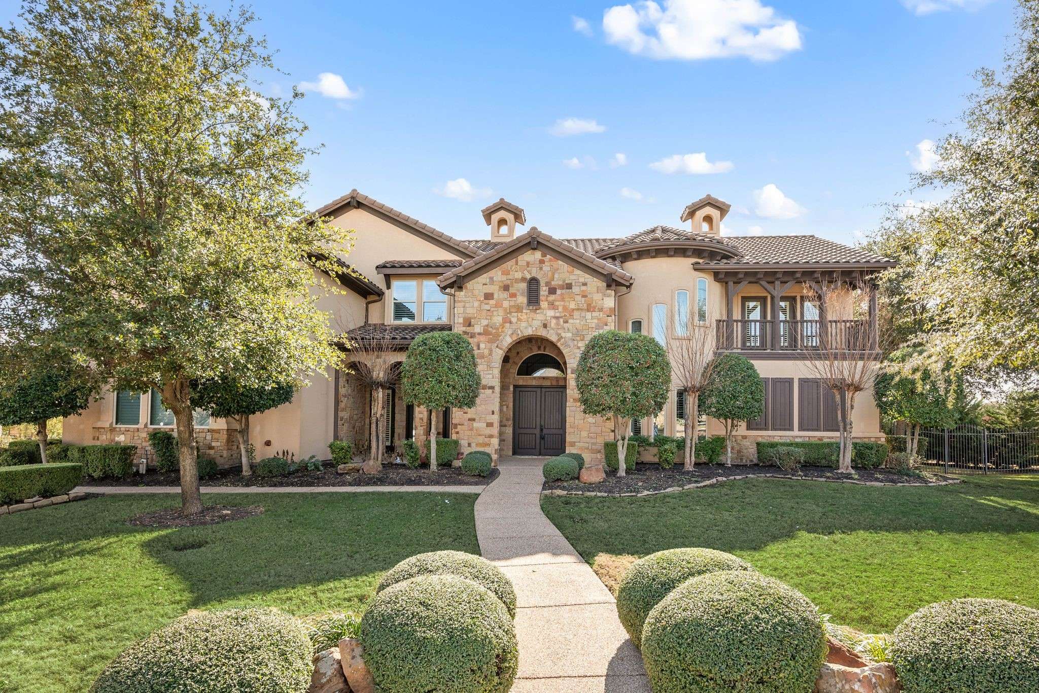 Southlake, TX 76092,617 Rancho Laredo TRL