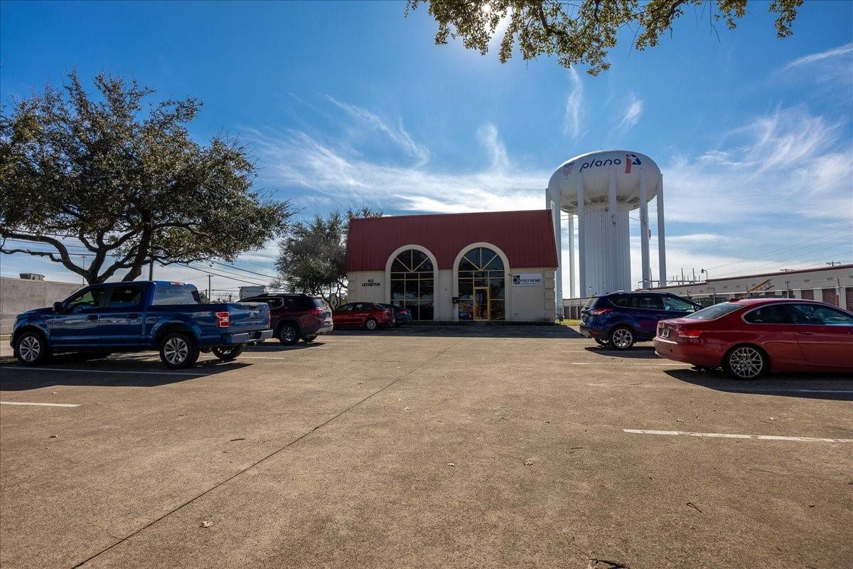 Plano, TX 75075,812 Lexington DR