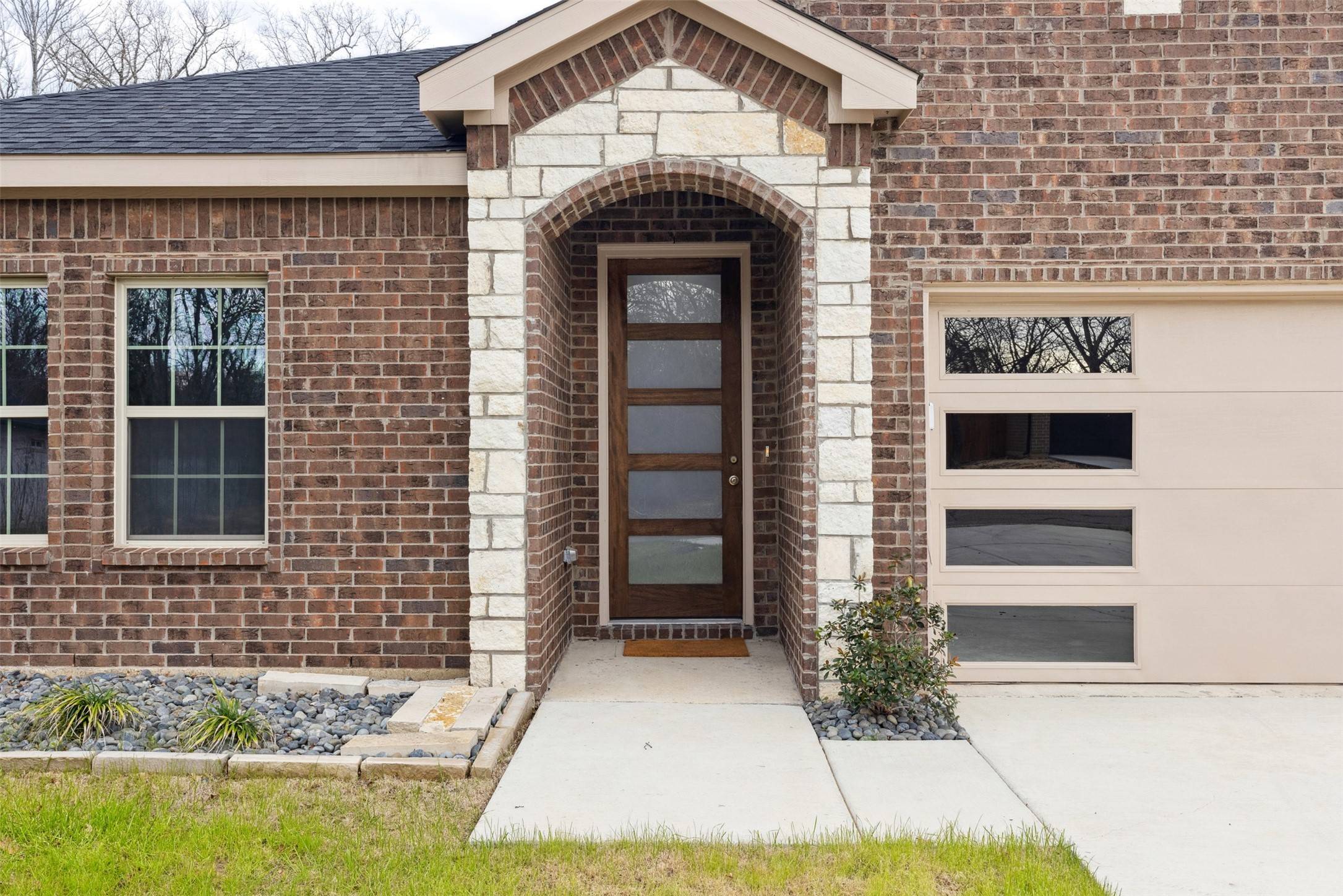Trinidad, TX 75163,110 Lakeview DR
