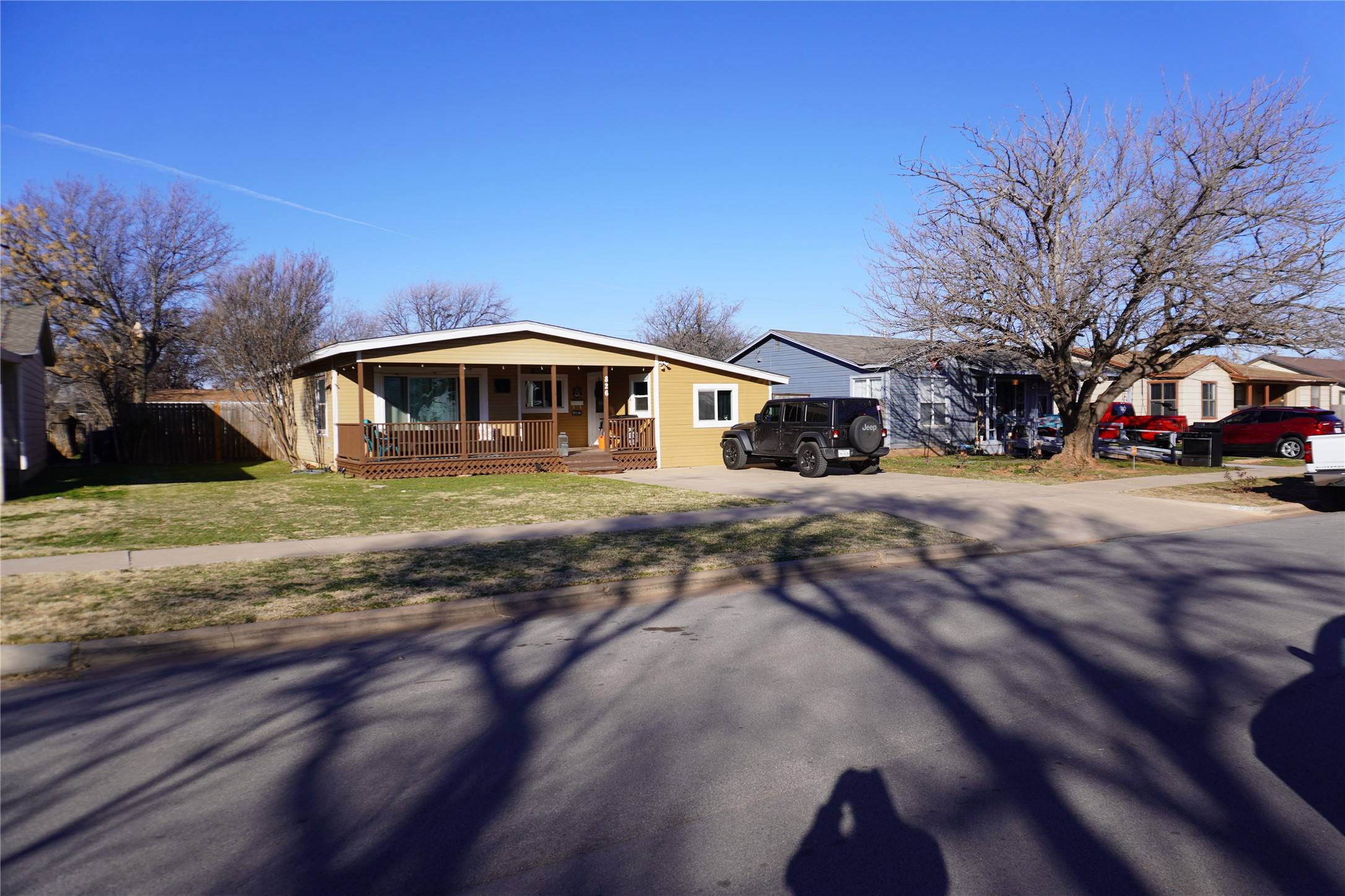 Abilene, TX 79605,826 S La Salle DR