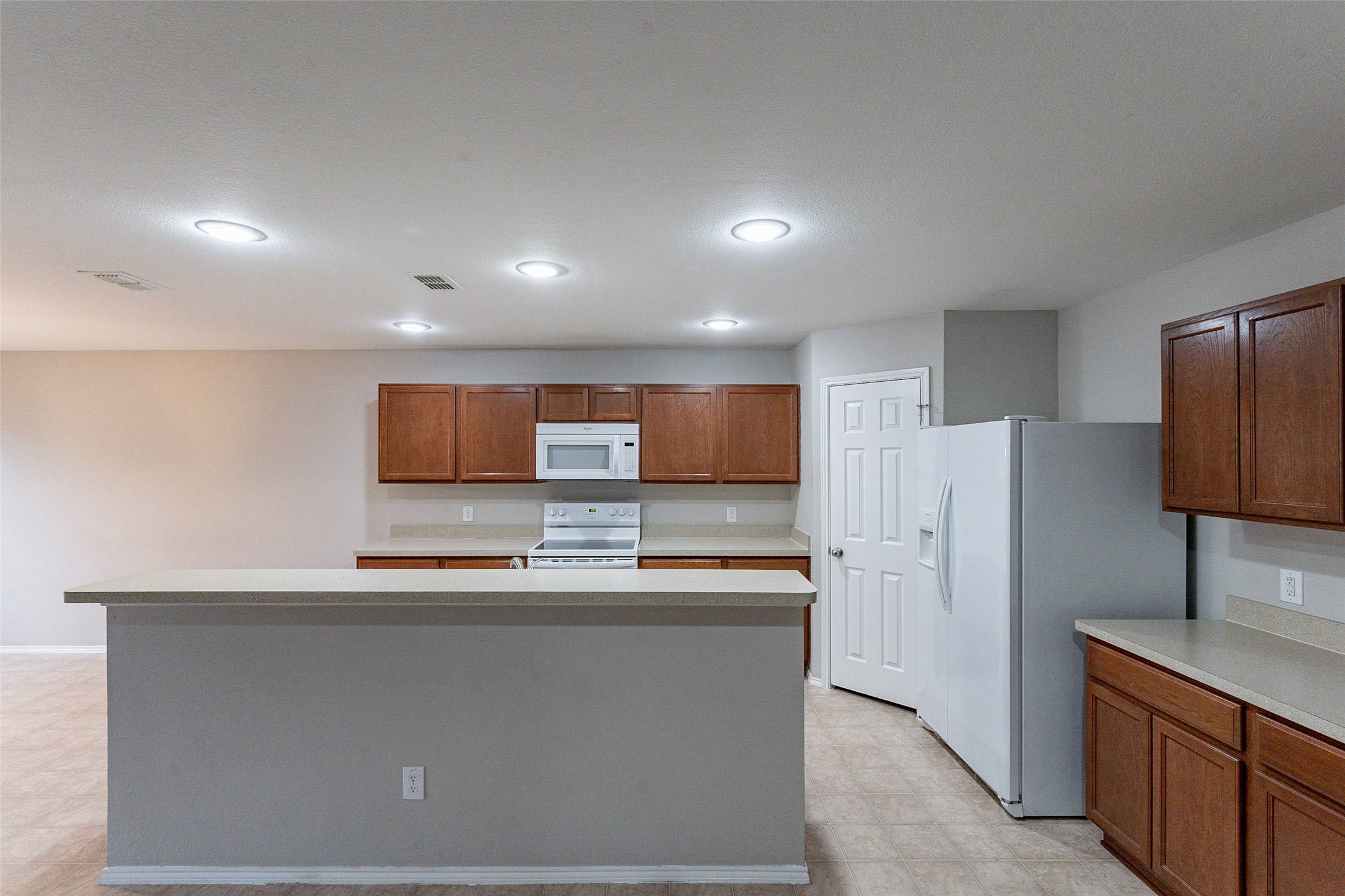 Burleson, TX 76028,1216 Foxglove LN