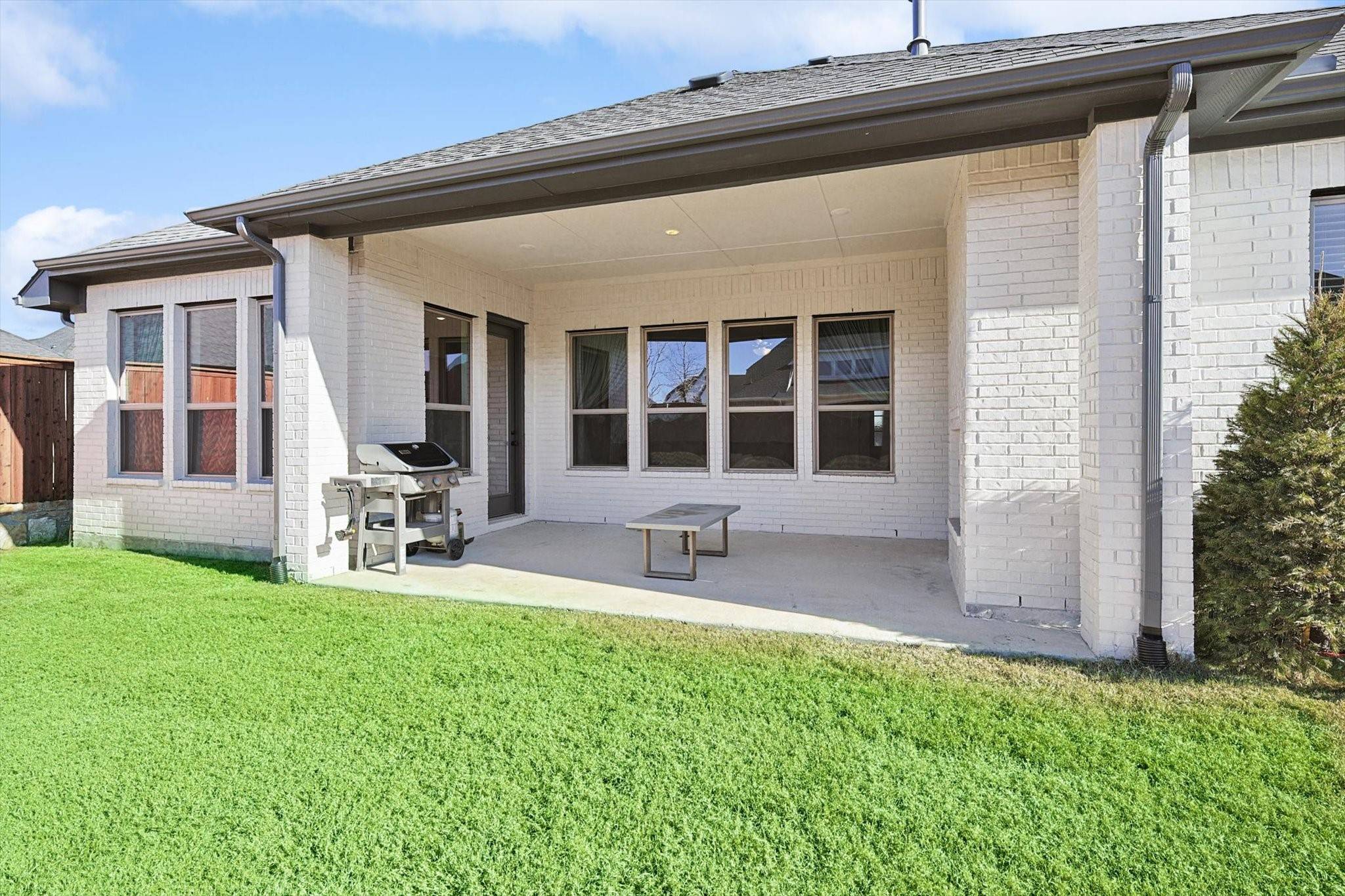 Celina, TX 75009,2613 Somerset LN