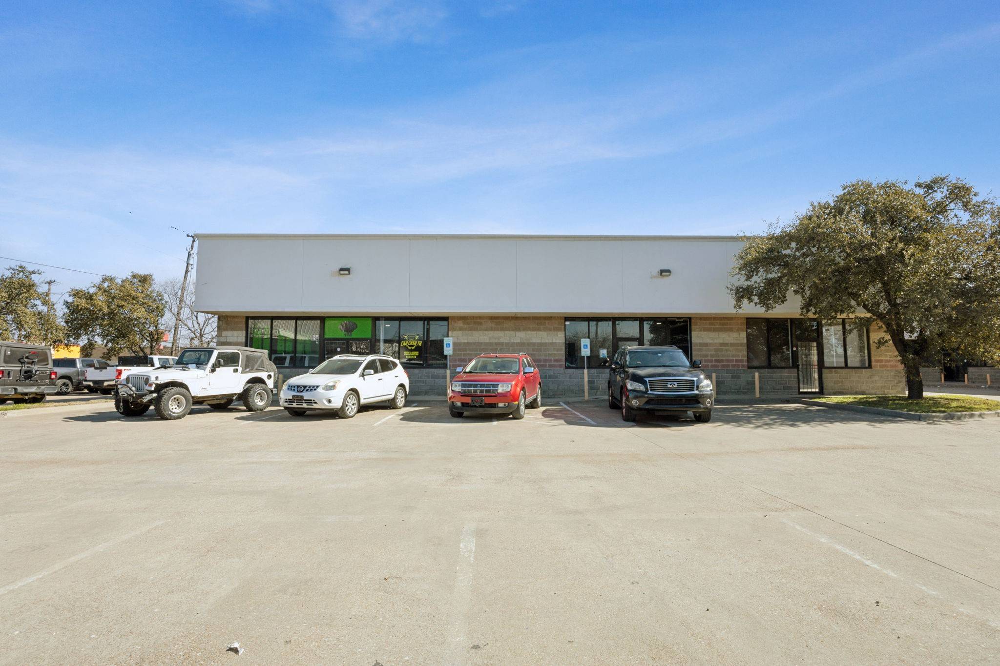 Dallas, TX 75220,2018 W Northwest HWY
