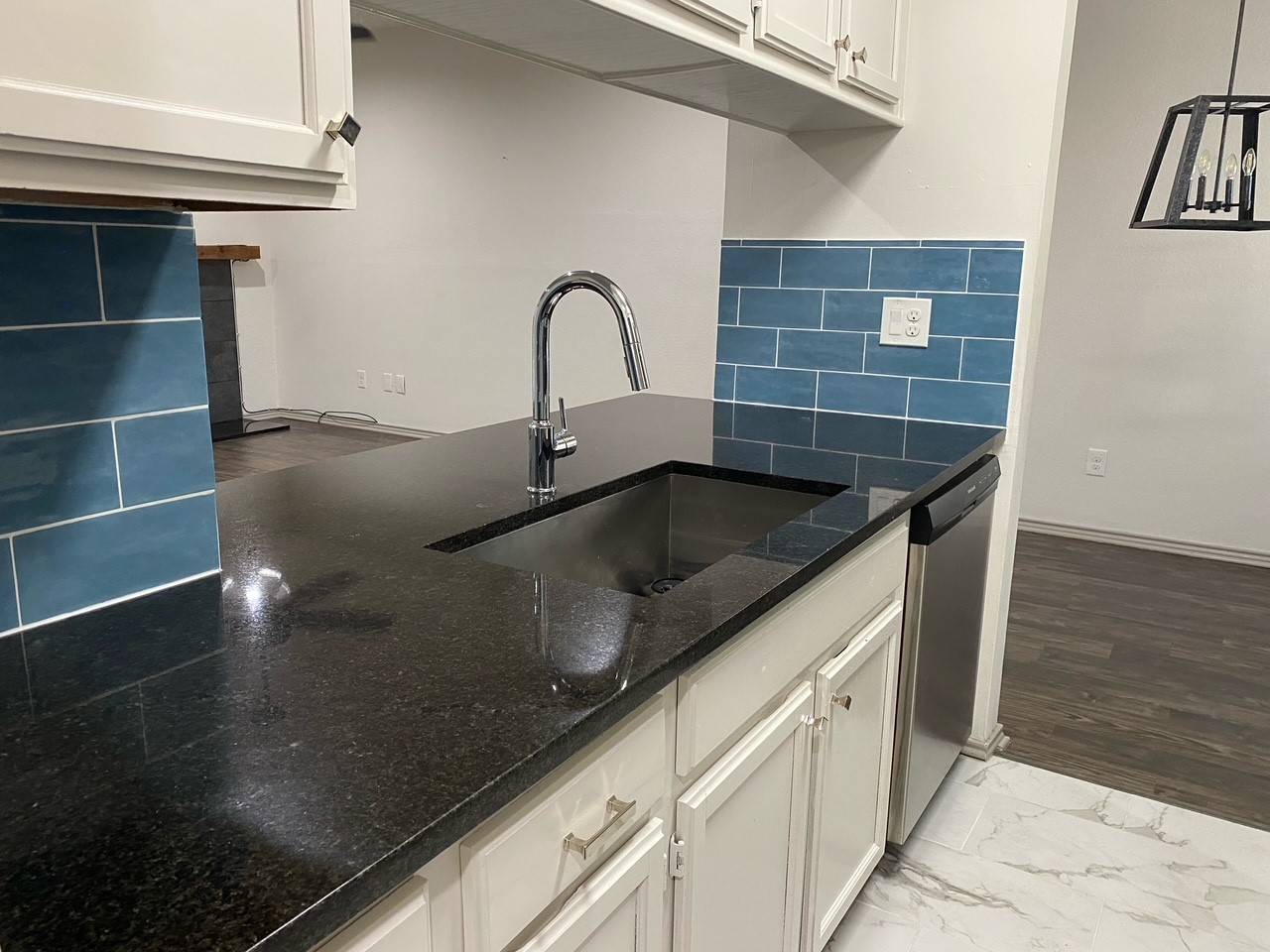 Dallas, TX 75243,9747 Whitehurst DR #171
