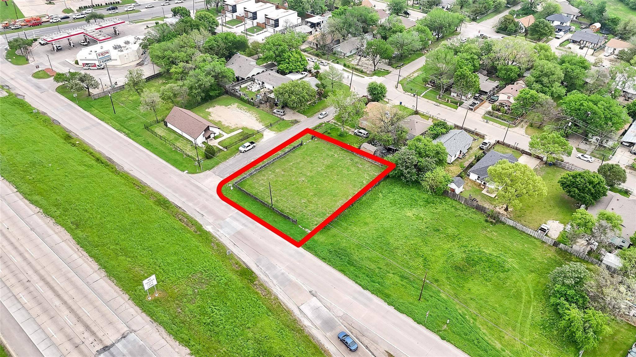 Dallas, TX 75212,2726 Jeff ST