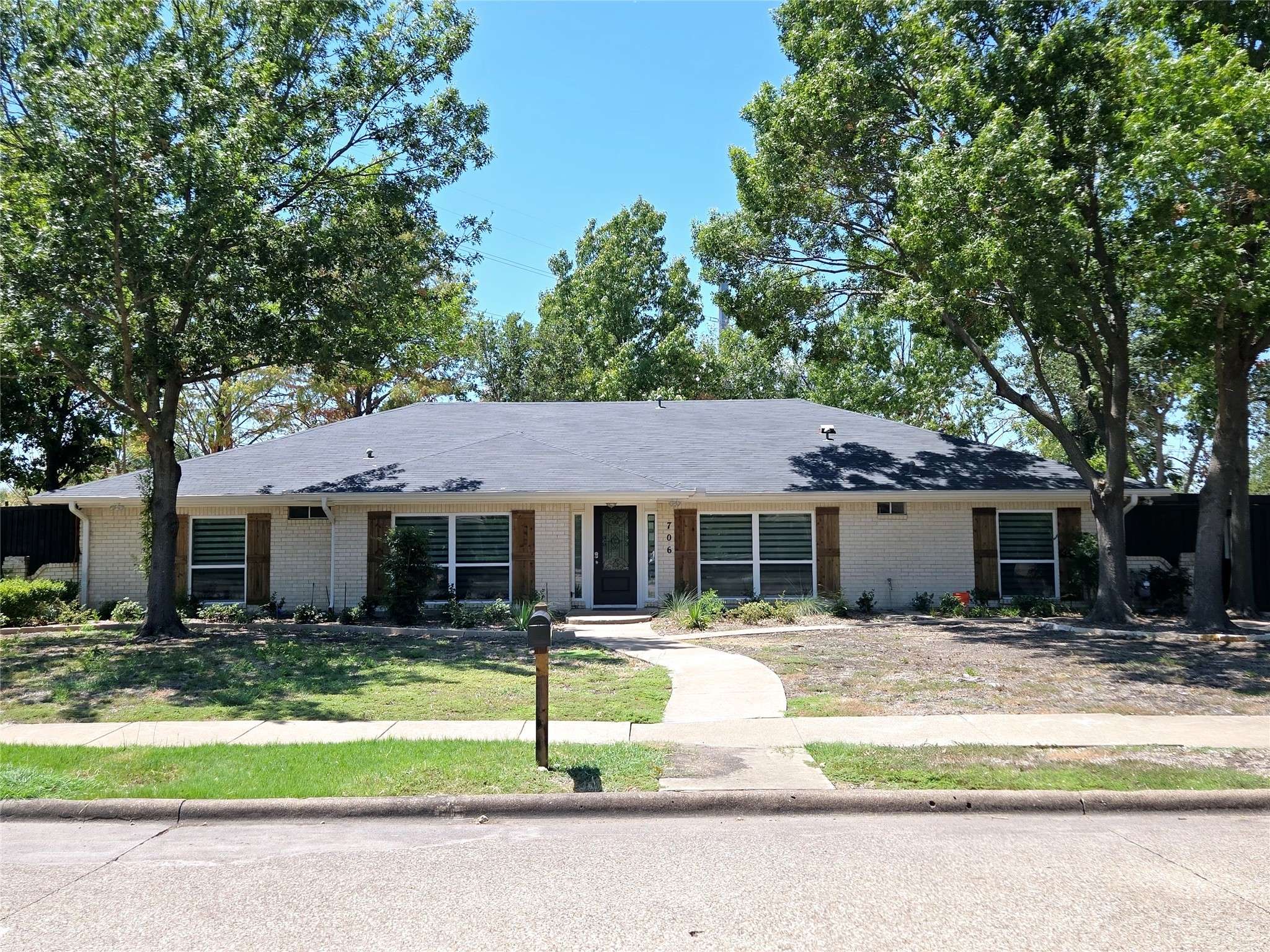 Richardson, TX 75081,706 S Bowser RD