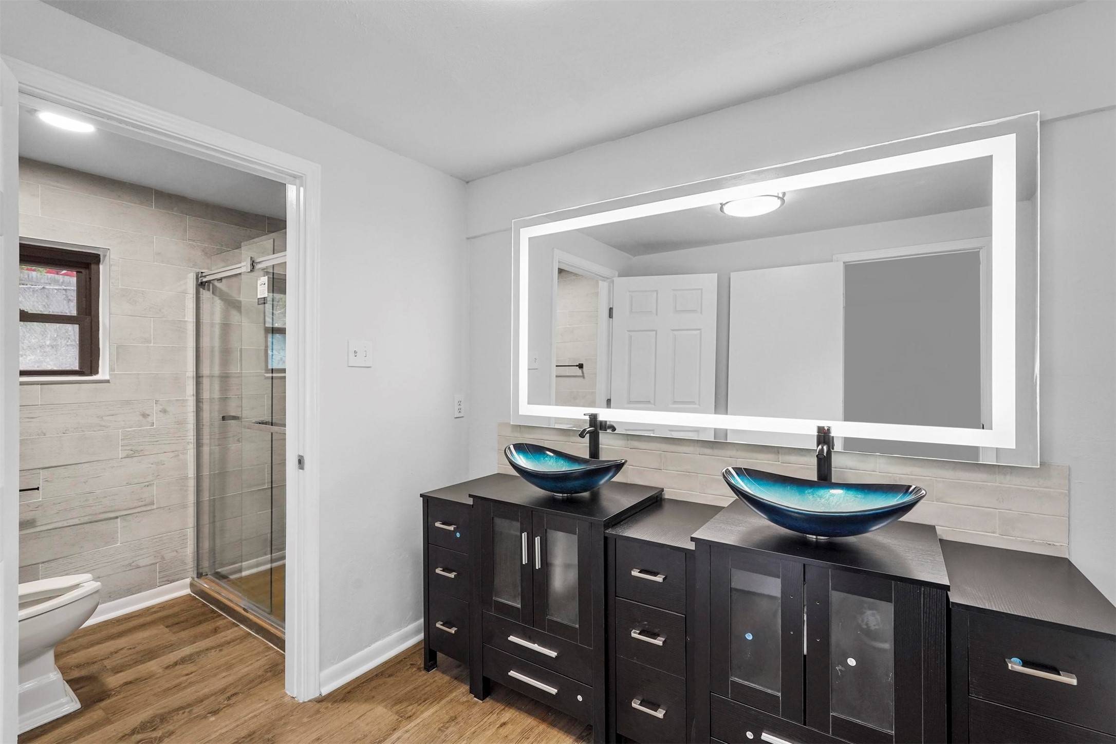 Dallas, TX 75224,3648 Holliday CT