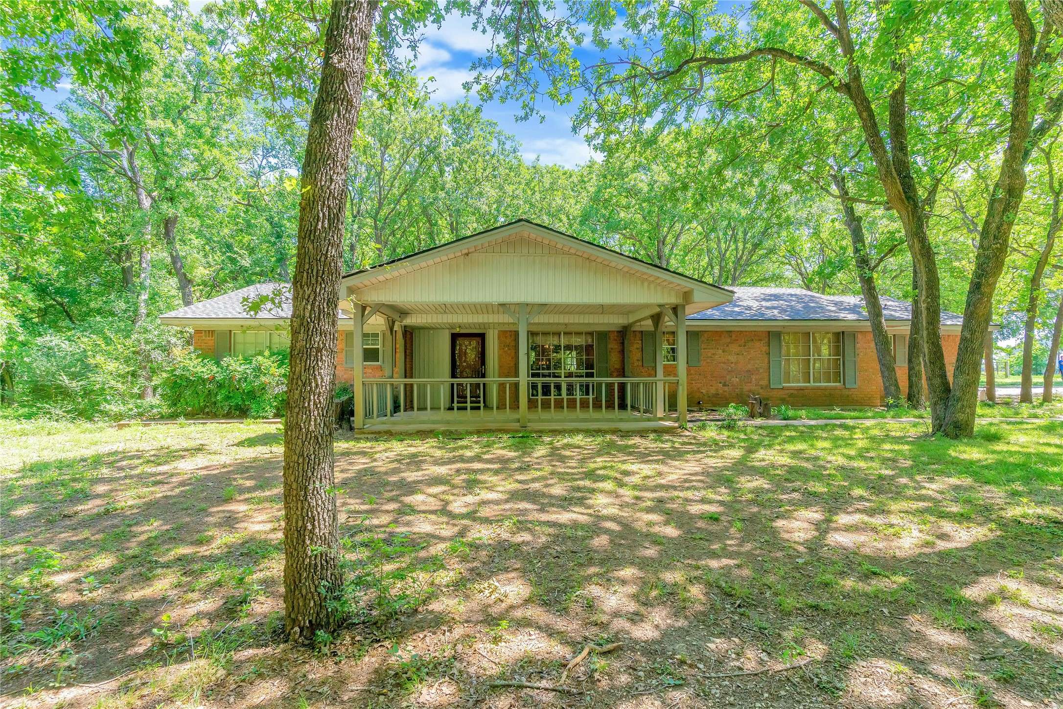 Grandview, TX 76050,9100 County Road 105