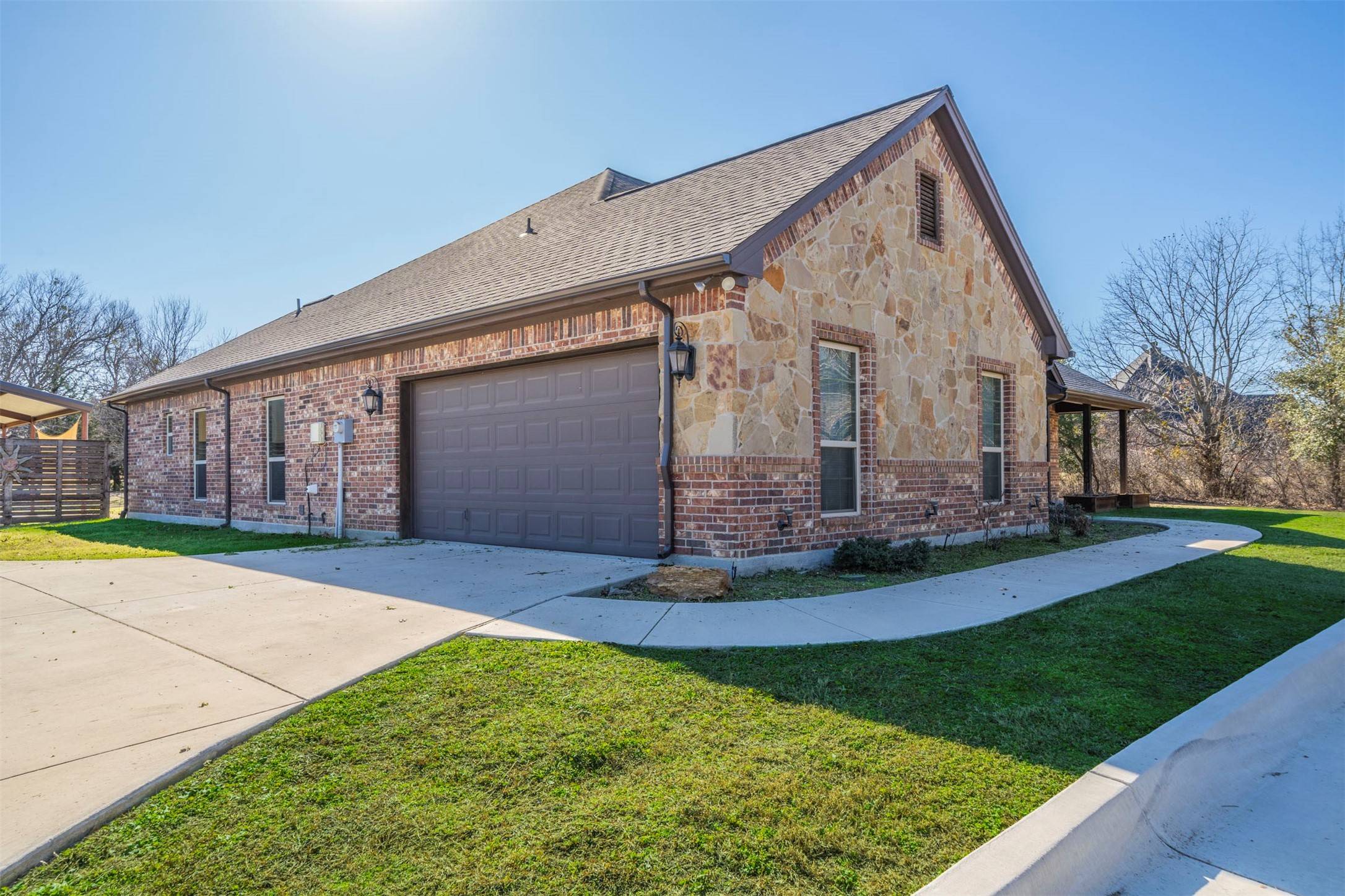 Springtown, TX 76082,208 Wrigley DR