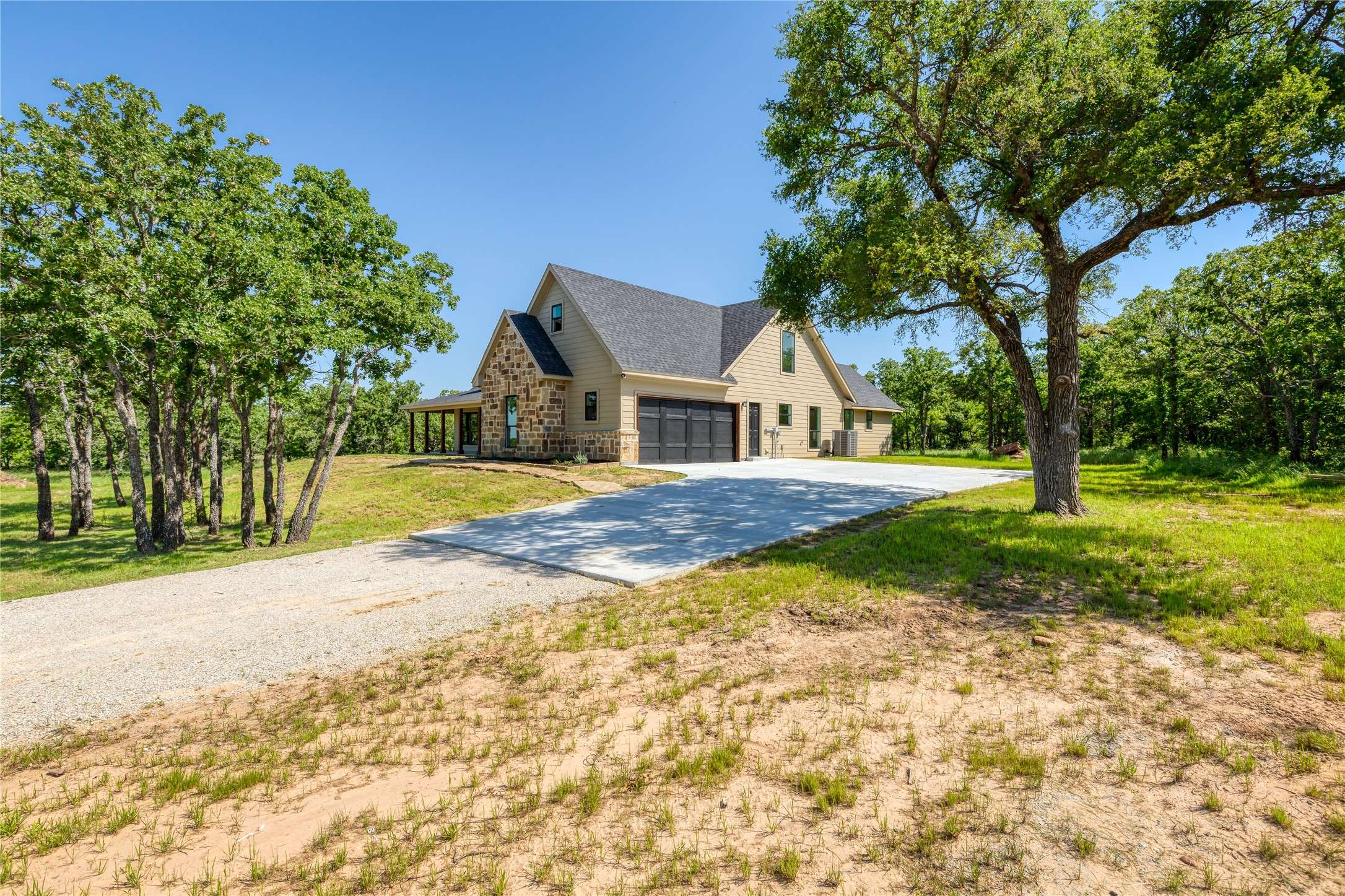 Chico, TX 76431,198 Woodlands LN
