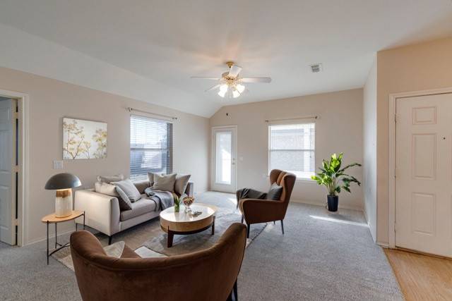 Red Oak, TX 75154,112 Royal Crest CT