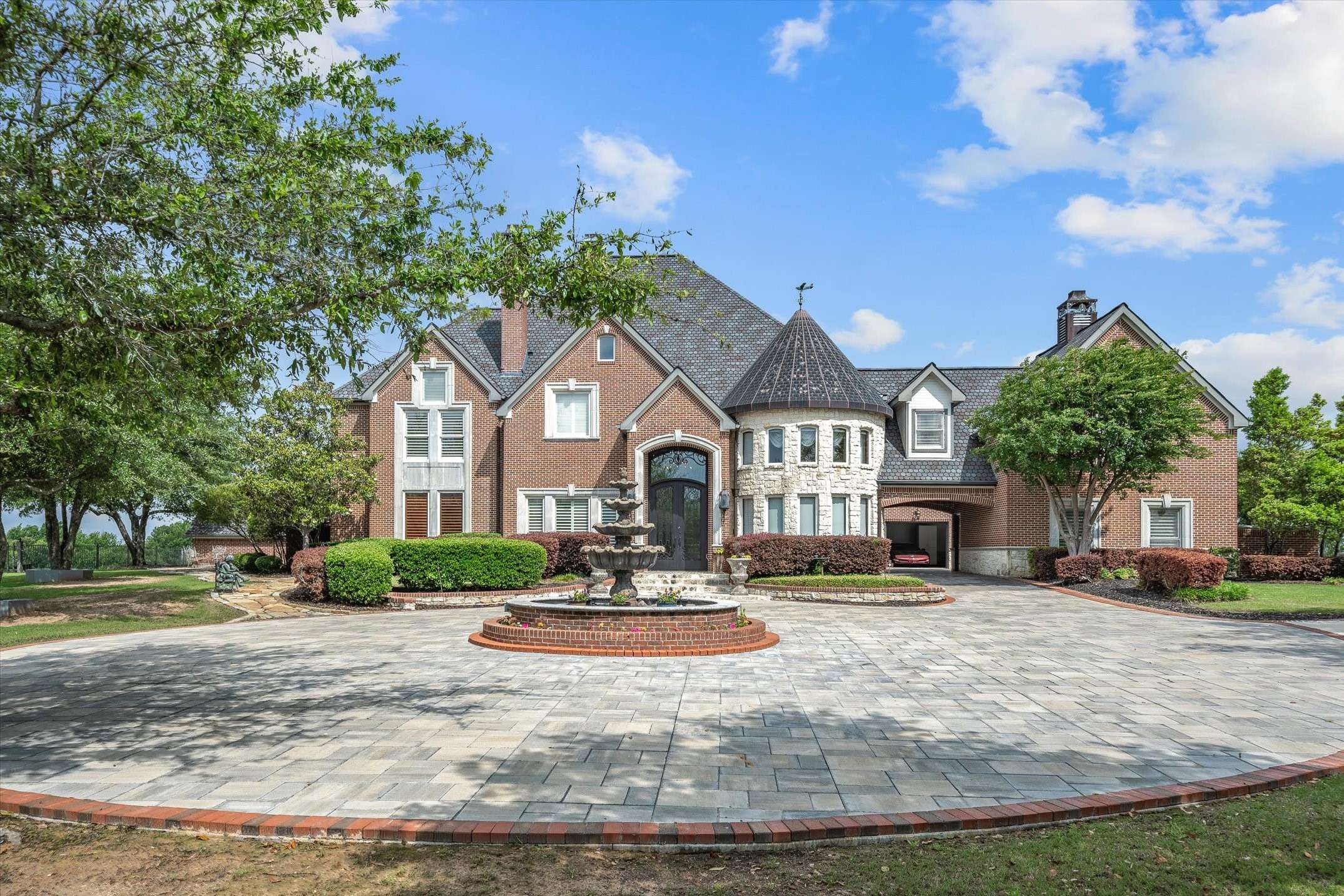Forney, TX 75126,304 Dalview CT