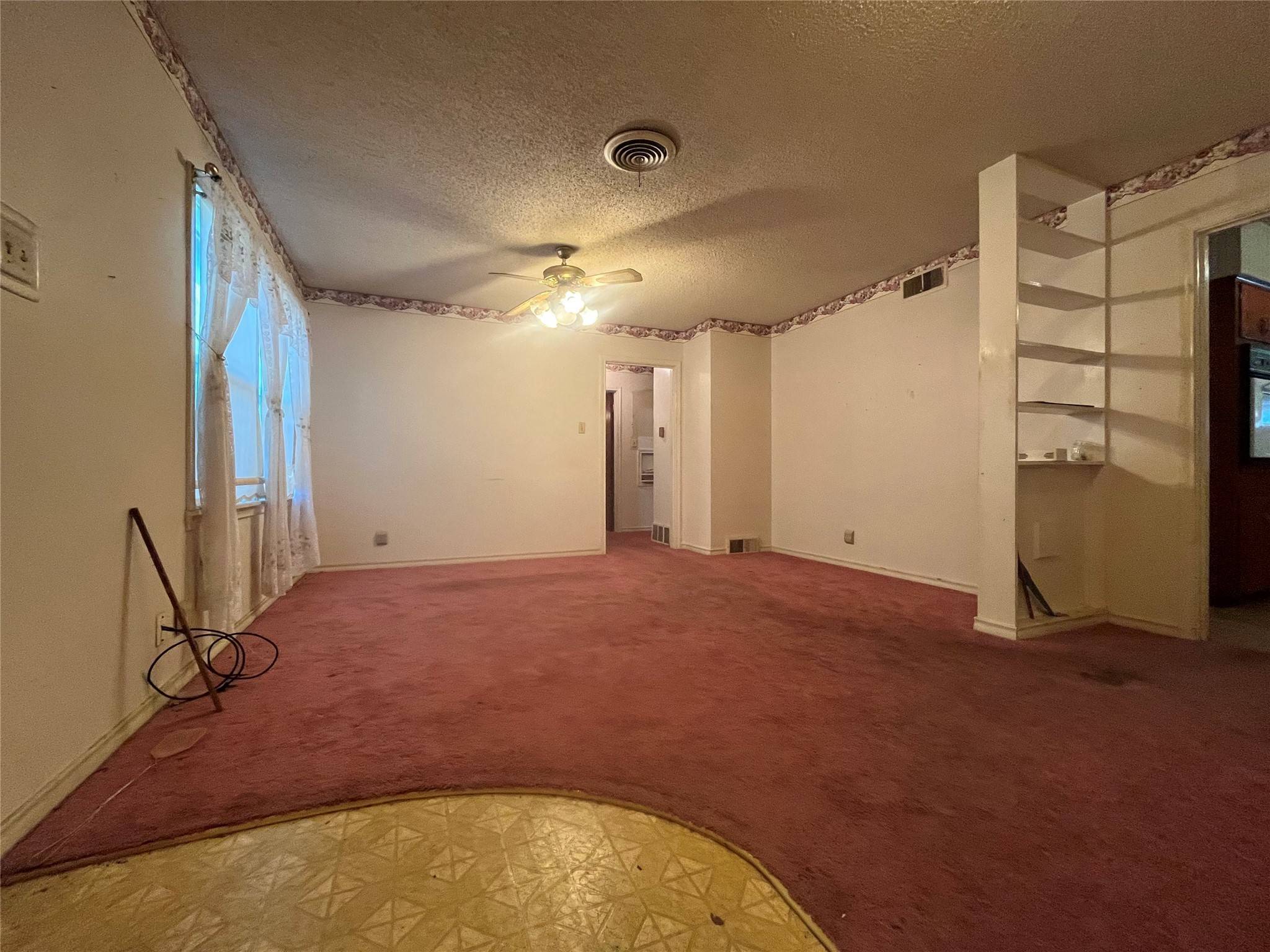 Waxahachie, TX 75165,212 E Criddle ST