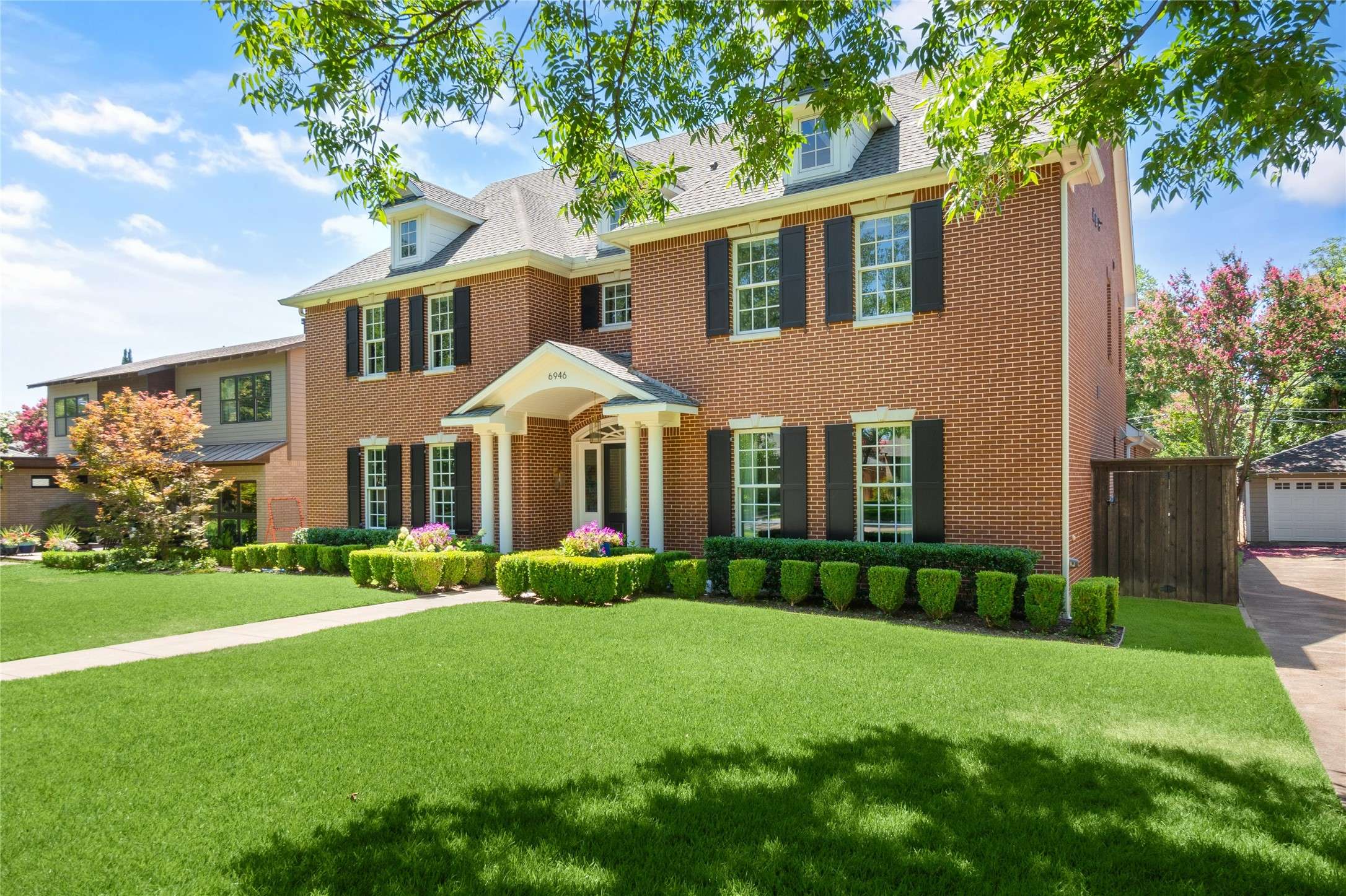 Dallas, TX 75214,6946 Southridge DR
