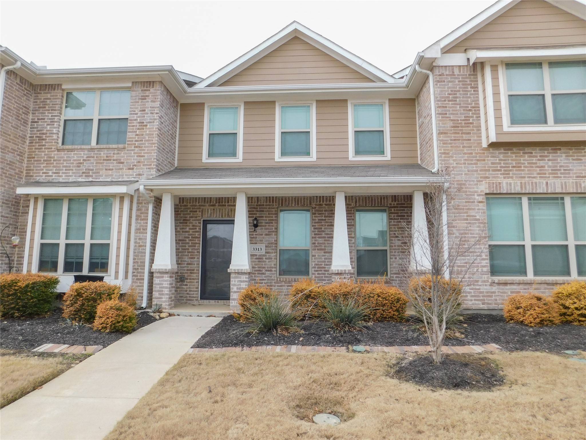 Denton, TX 76207,3313 Cricket DR