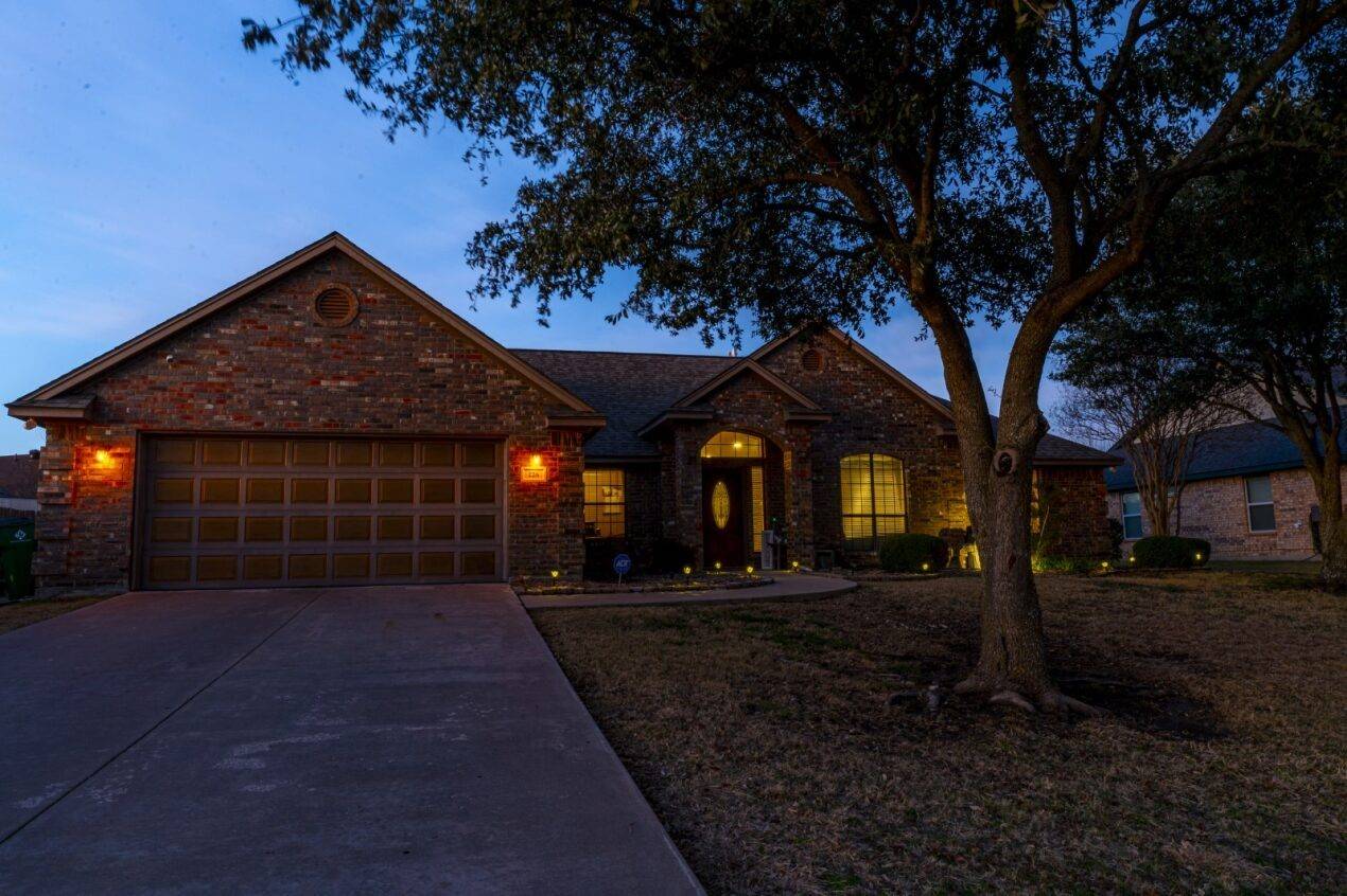 Ponder, TX 76259,226 King George RD