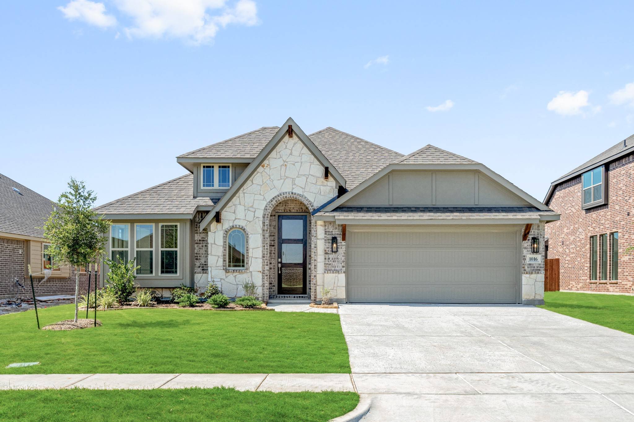 Crowley, TX 76036,1016 Pineview LN