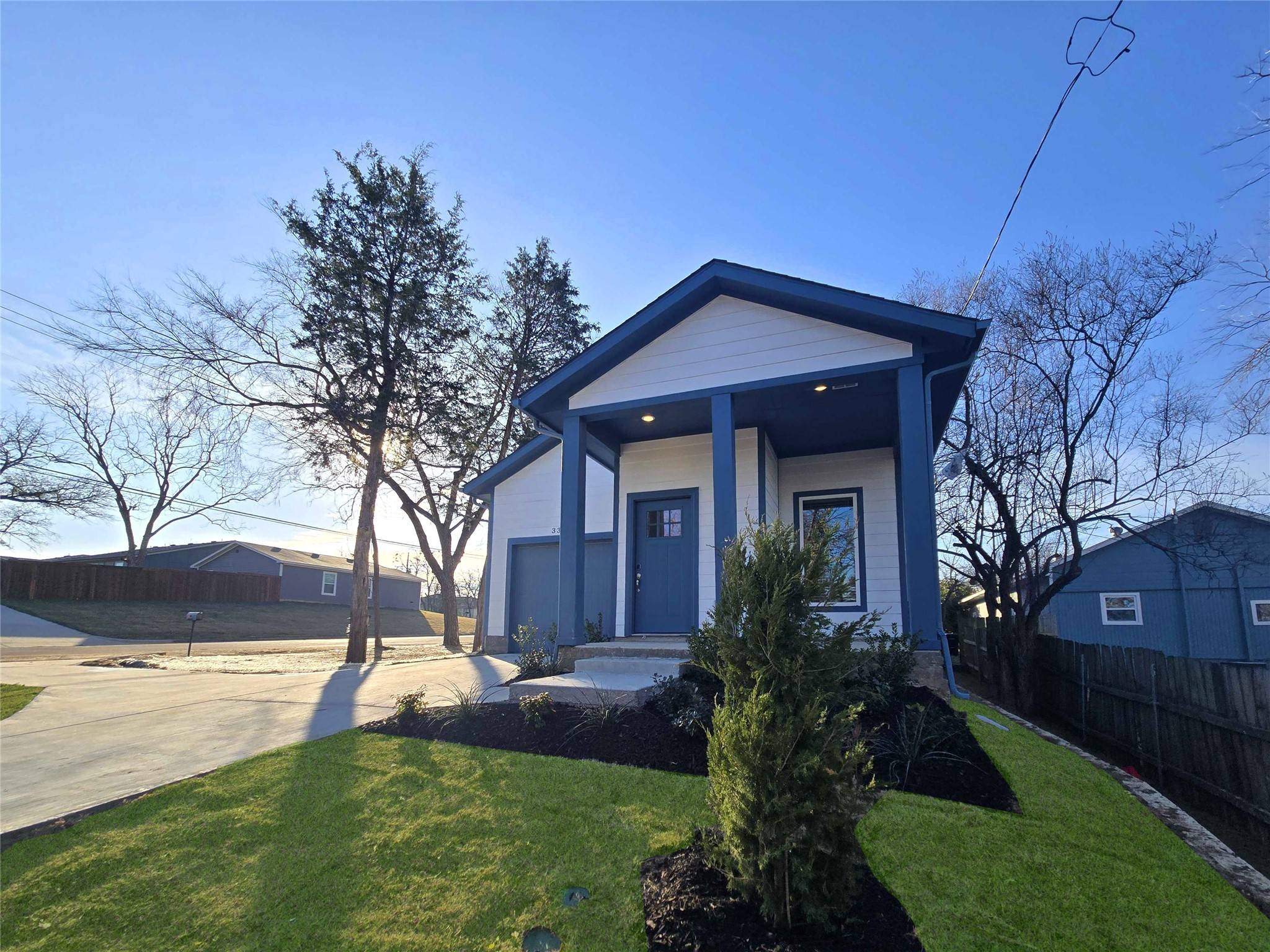 Denison, TX 75021,333 E Hull ST