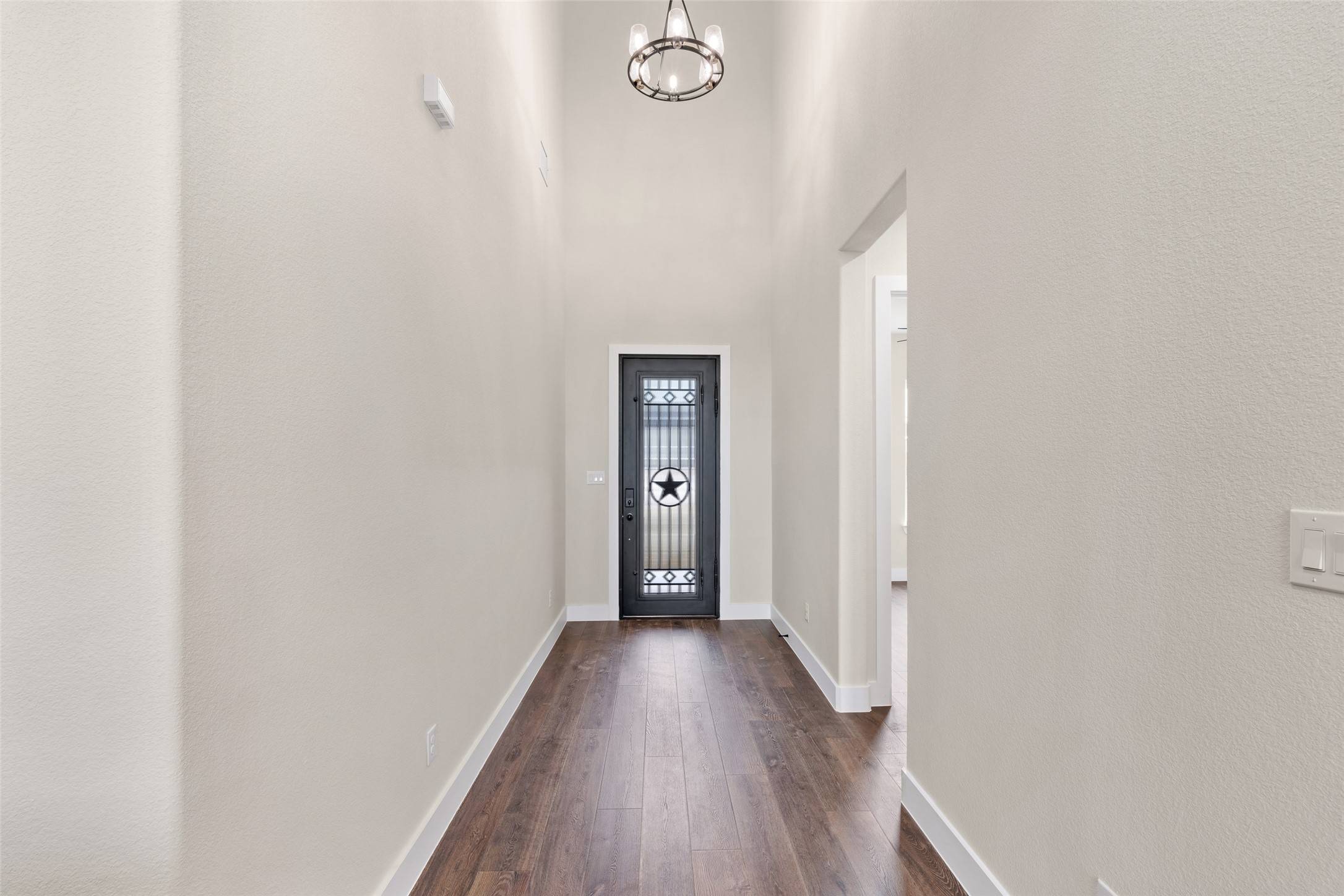 Granbury, TX 76048,5702 Barkridge DR