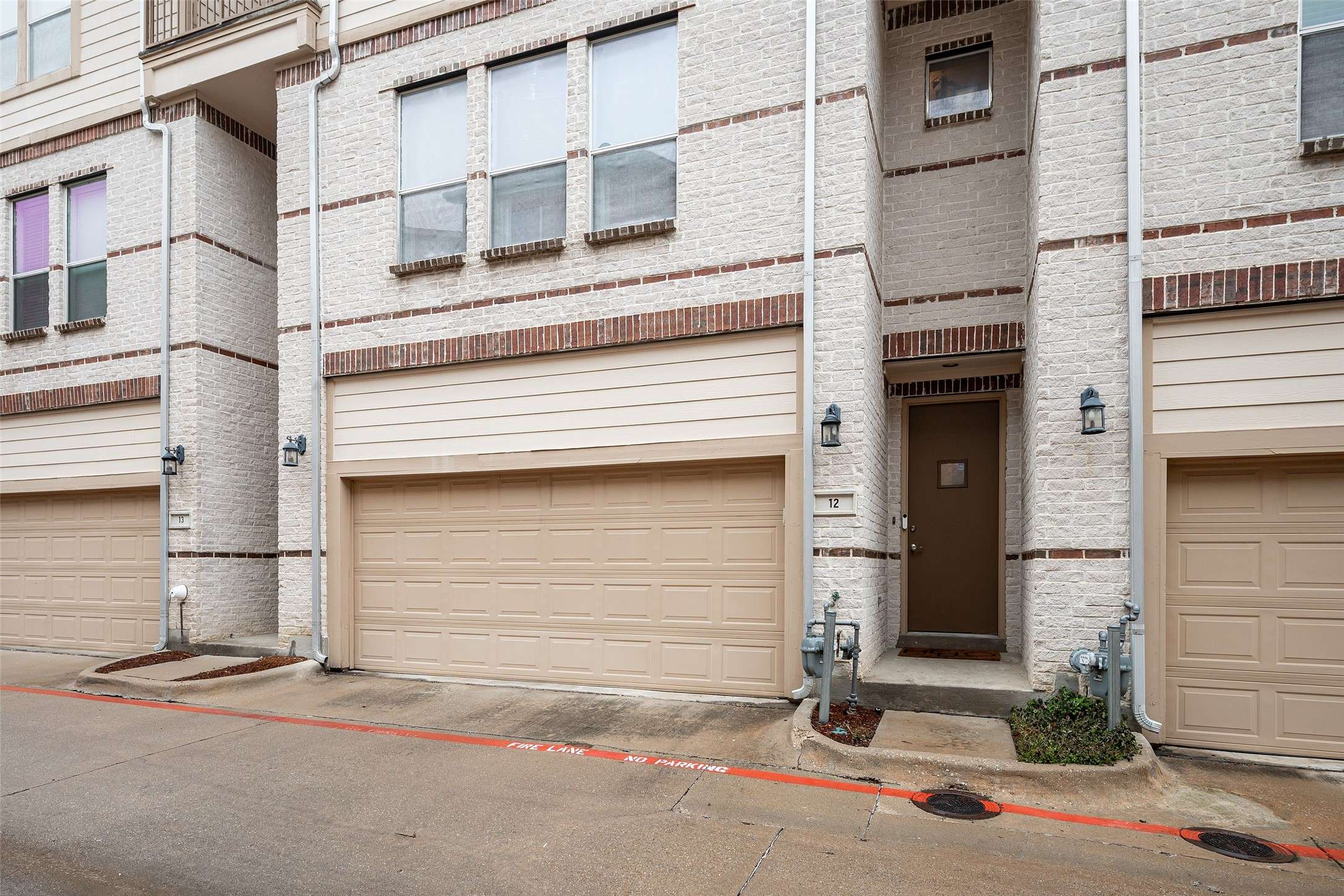 Dallas, TX 75219,4830 Cedar Springs RD #12