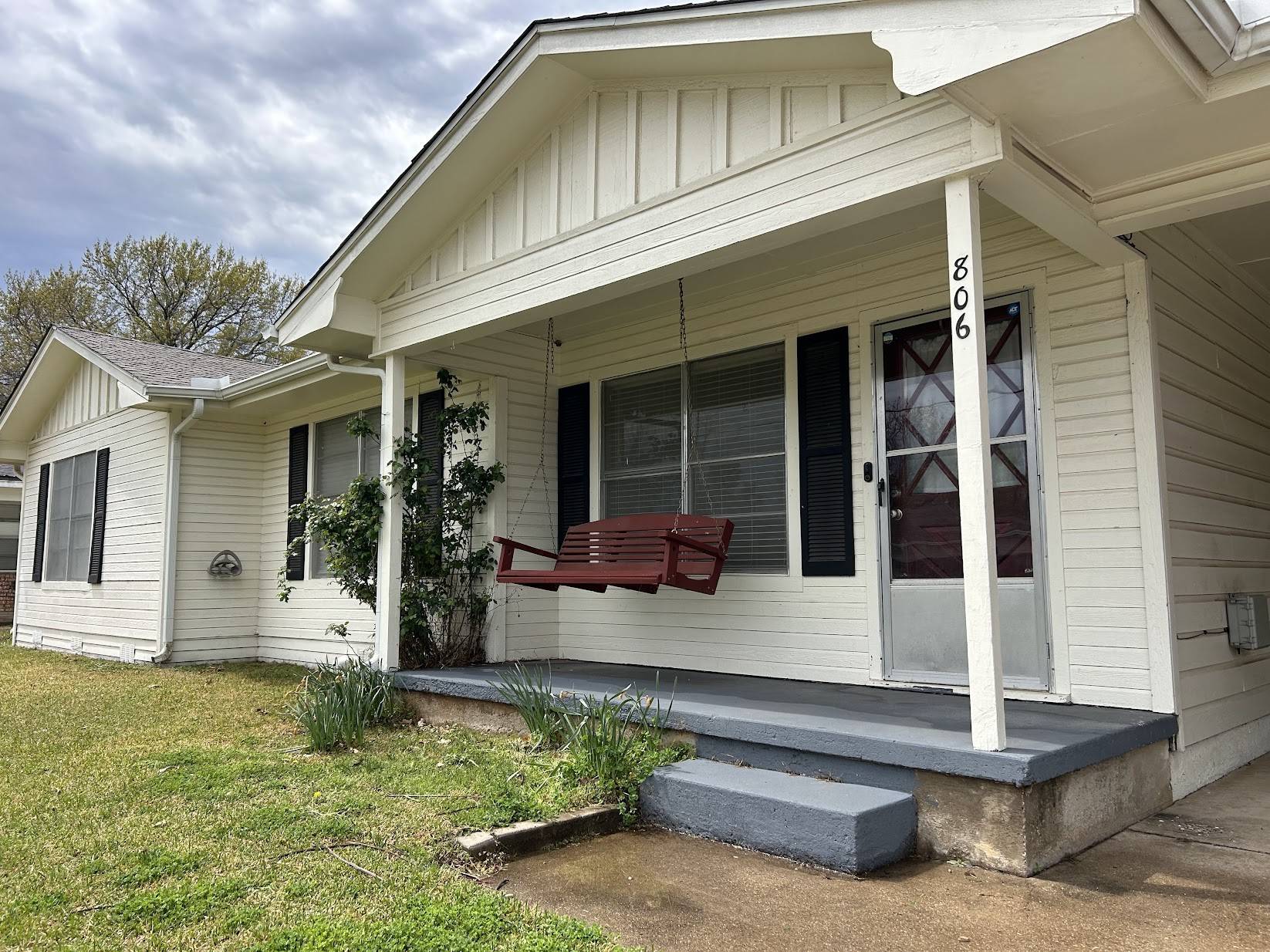 Whitesboro, TX 76273,806 Carver ST