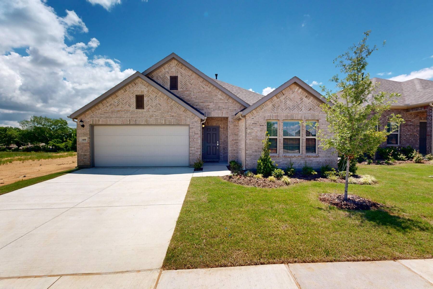 Denton, TX 76208,3400 Goshawk DR