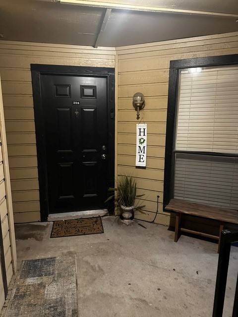 Dallas, TX 75234,3022 Forest LN #204