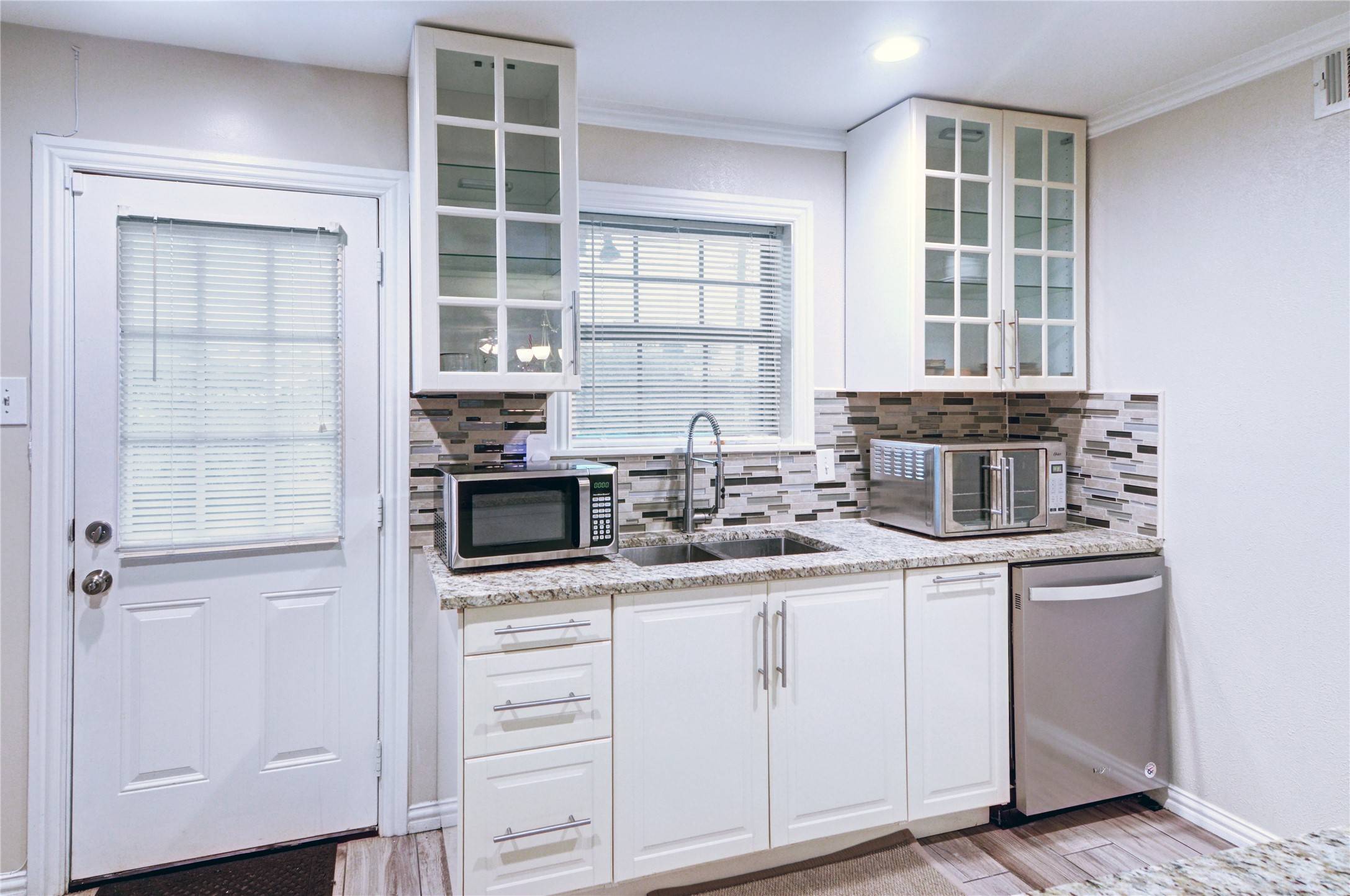 Dallas, TX 75230,7931 Royal LN #216